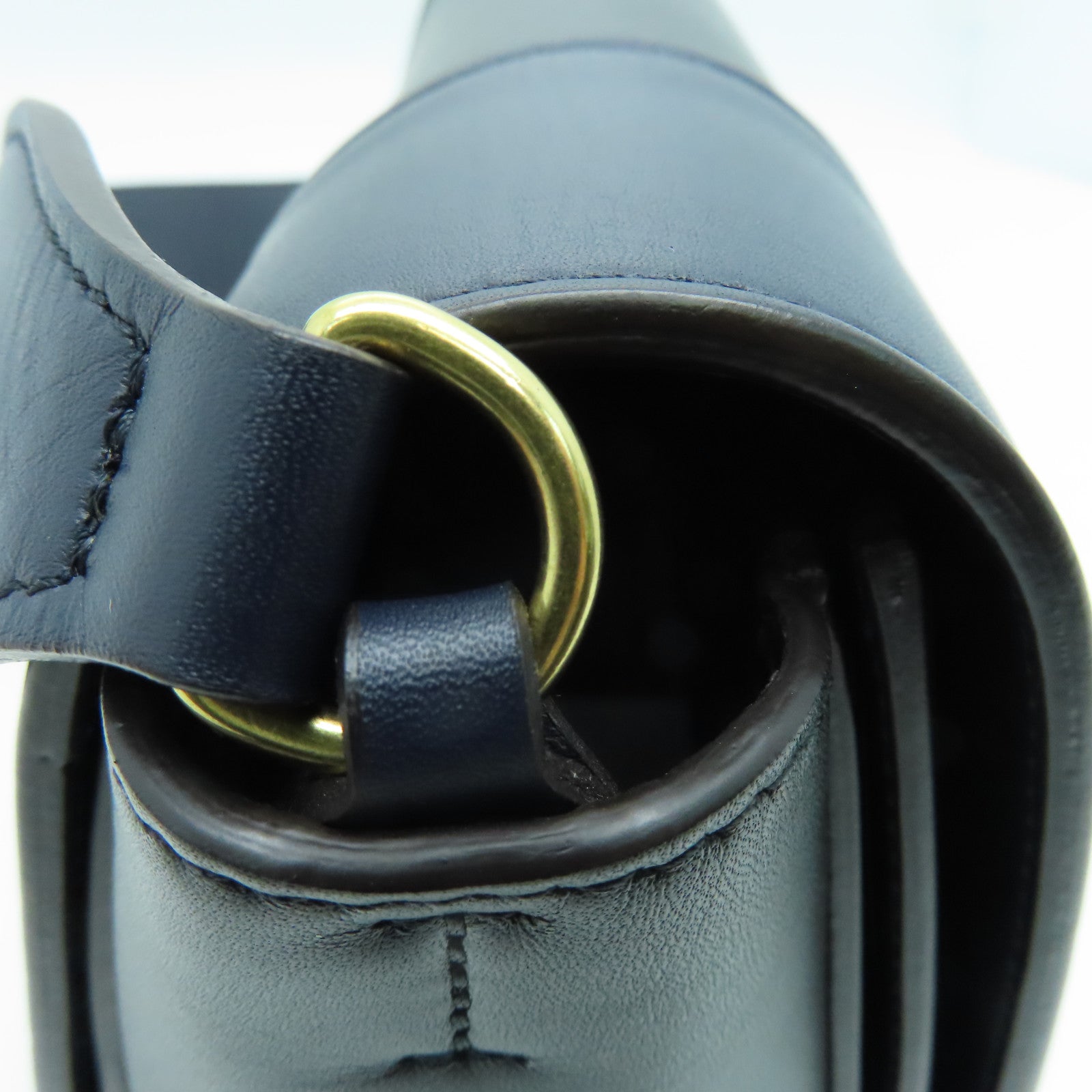 CELINE 牛皮皮革Medium Frame Bag金扣肩背袋黑色/深藍色