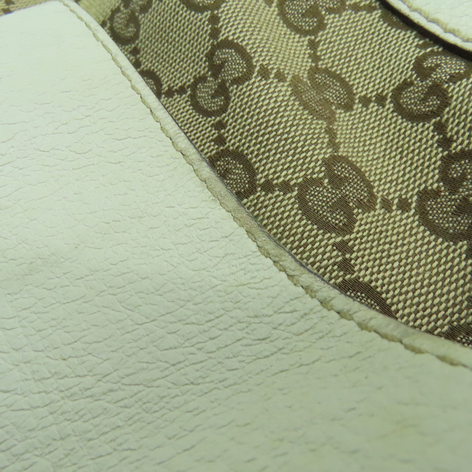 GUCCI 帆布Web Flap Tote金扣手挽袋棕色/白色