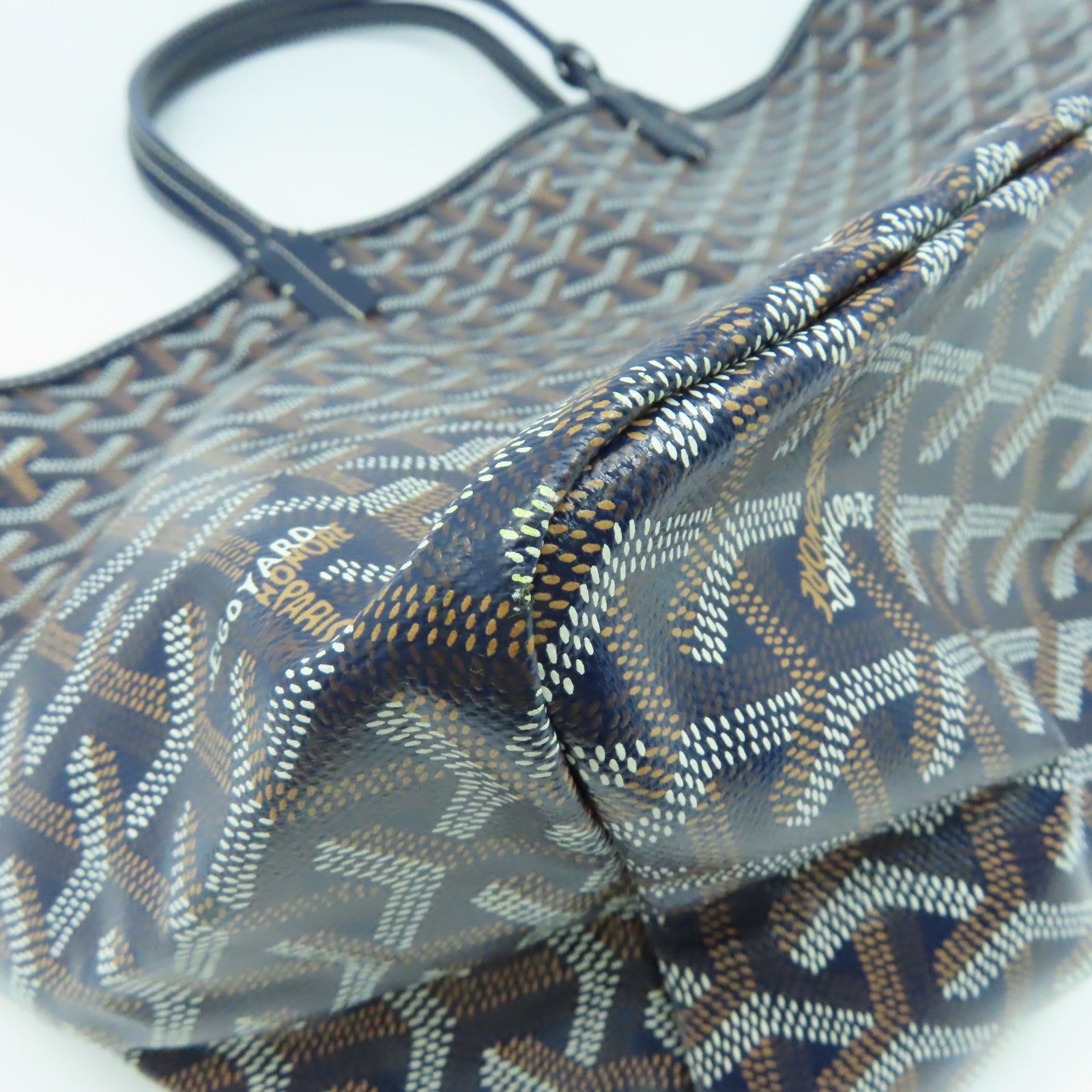 GOYARD 塗層帆布Saint Louis PM銀扣手挽袋藍色