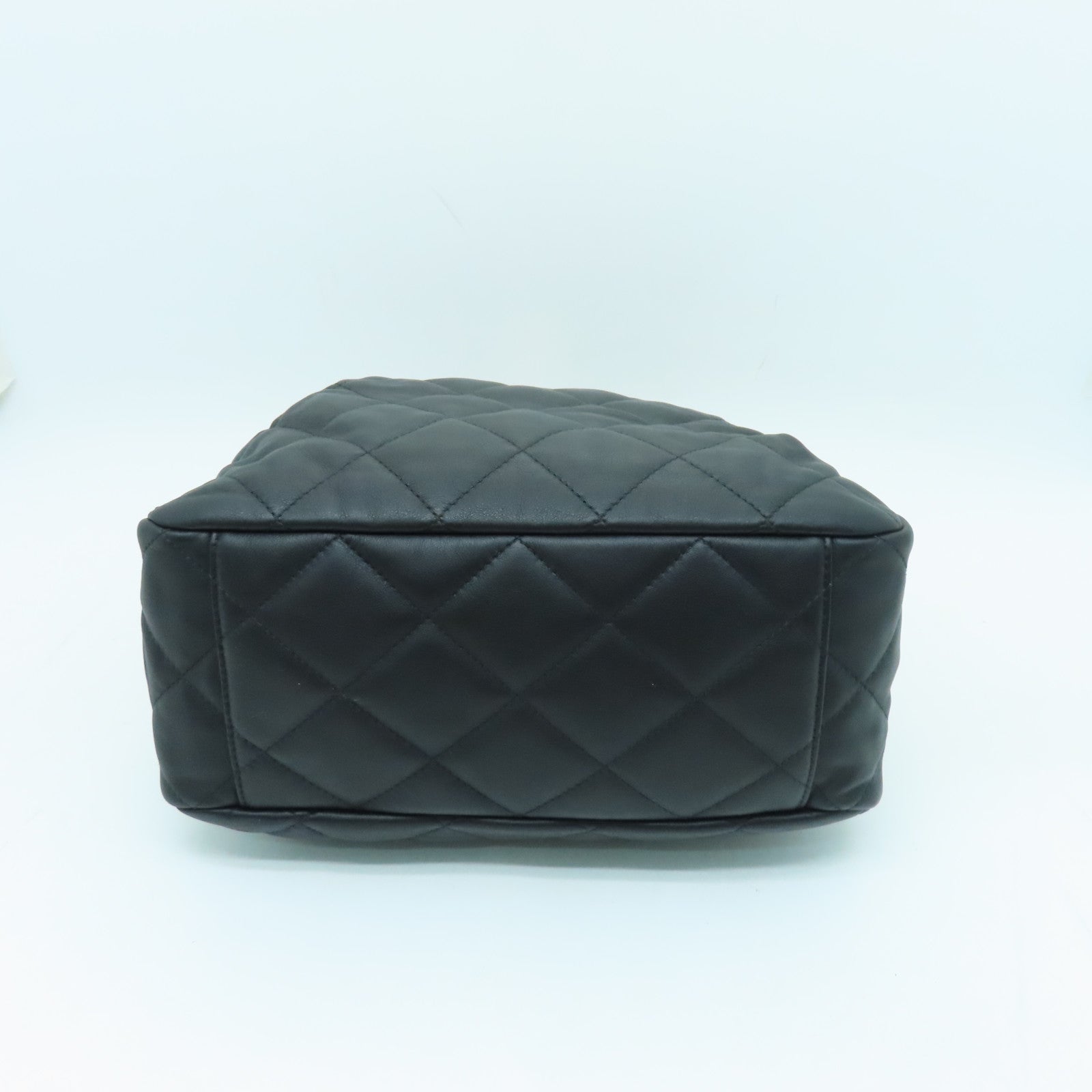 CHANEL 菱格牛皮皮革Chain Shoulder Bag金扣鏈帶肩背袋黑色