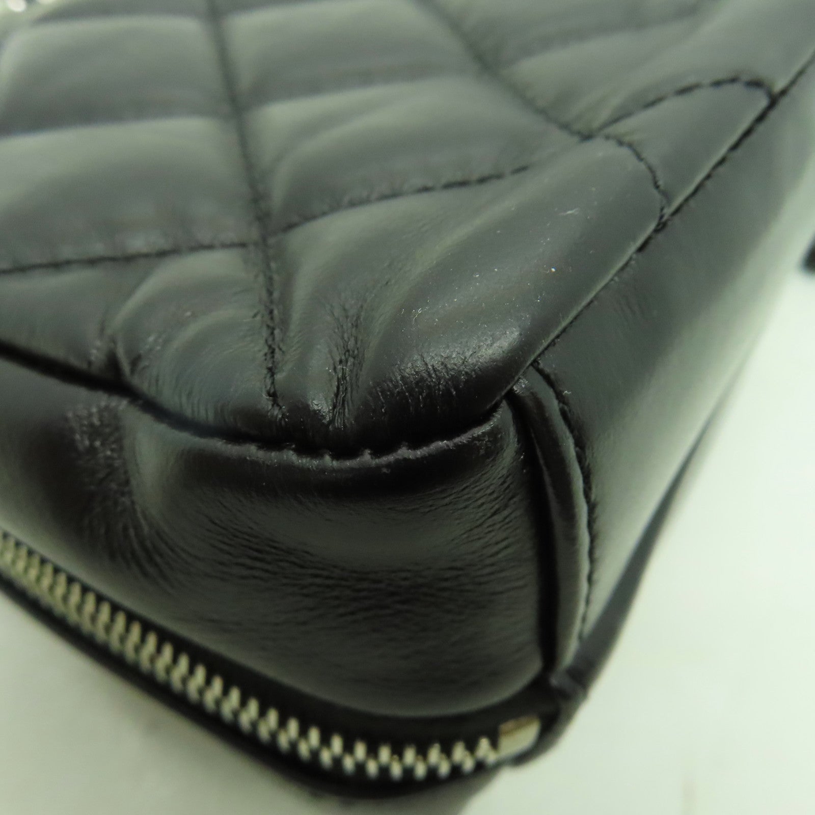 CHANEL 菱格牛皮皮革Chain Shoulder銀扣鏈帶肩背袋黑色