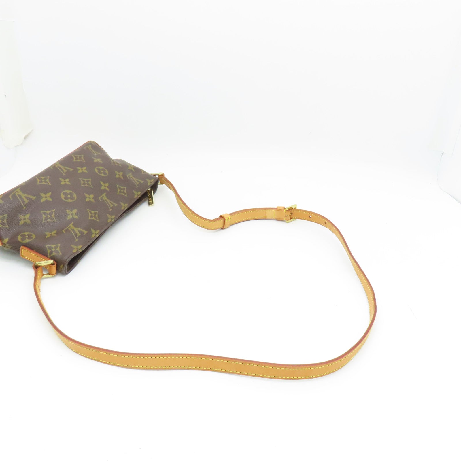 LOUIS VUITTON Monogram Trotteur Gold Buckle Shoulder Bag Brown