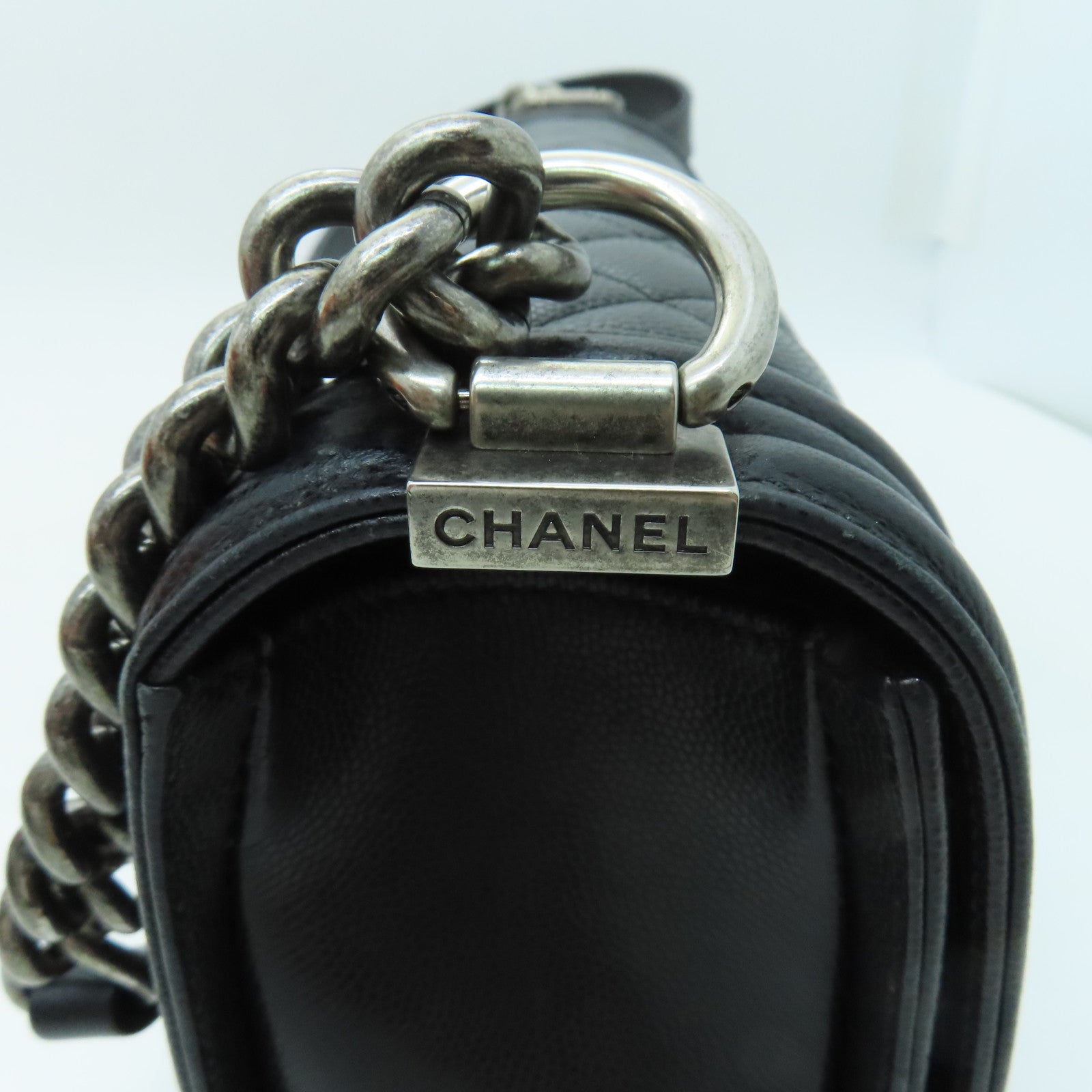 CHANEL 【激減優惠】菱格Caviar皮革Boy 25cm銀扣手挽肩背兩用袋黑色