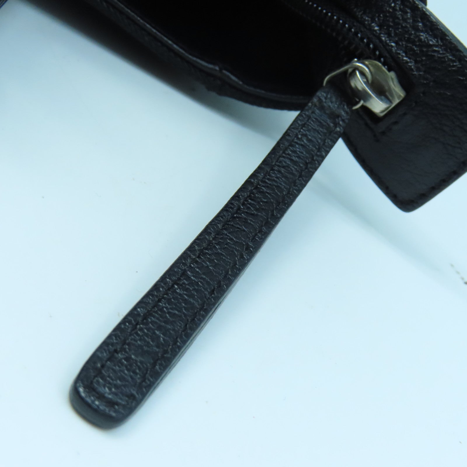 CHANEL cowhide leather Handbag silver buckle handle bag black
