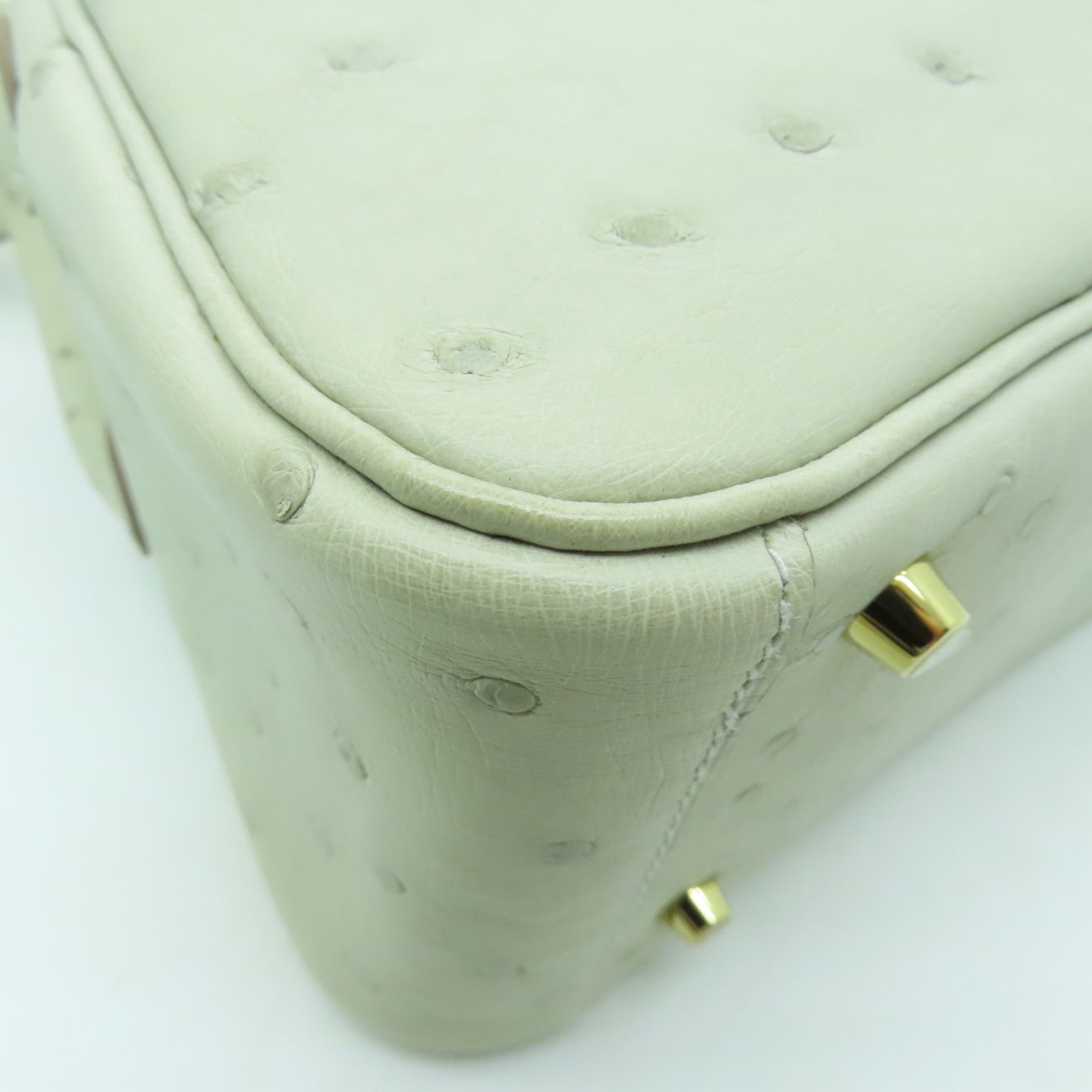 HERMES 鴕鳥皮革Mini Lindy金扣肩背袋淺灰色