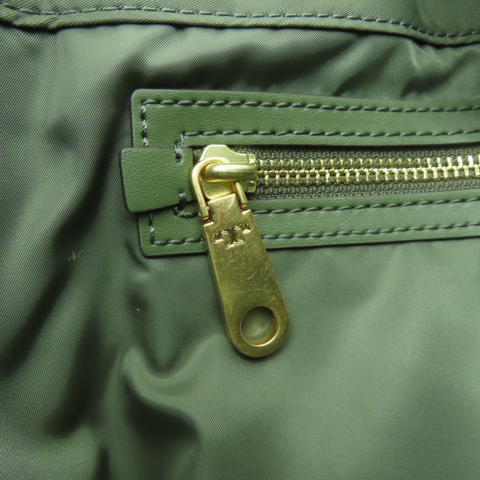 Tory Burch 尼龍Ella Tote金扣肩背袋綠色