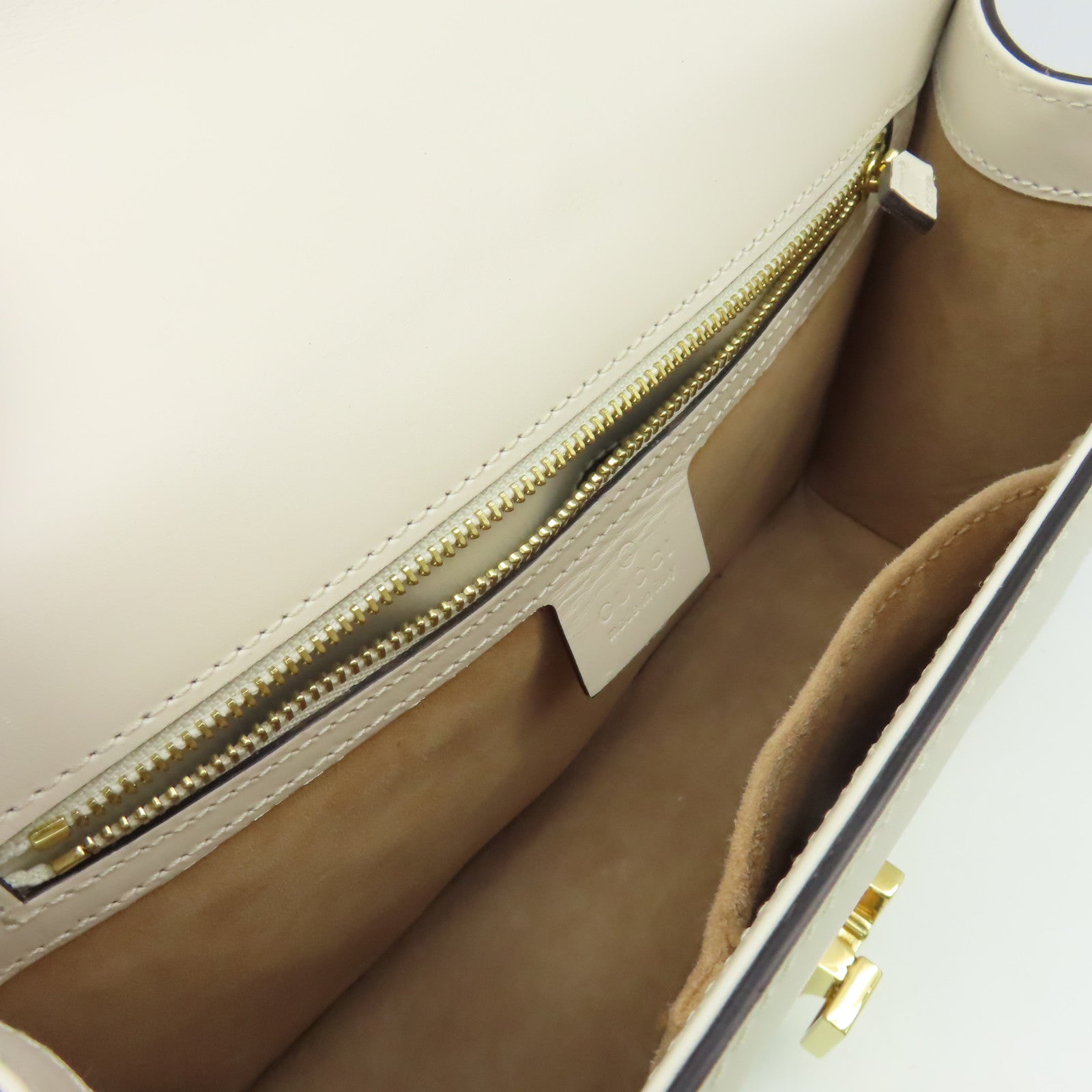 GUCCI 【激減優惠】牛皮皮革Sylvie Small Shoulder Bag金扣肩背袋米白色