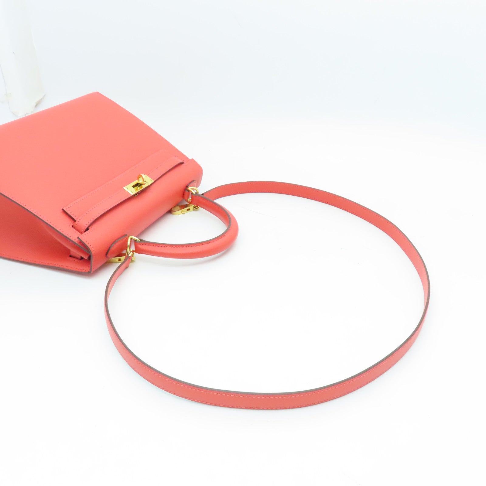 HERMES Epsom皮革Kelly 25金扣手挽肩背两用袋Capucine