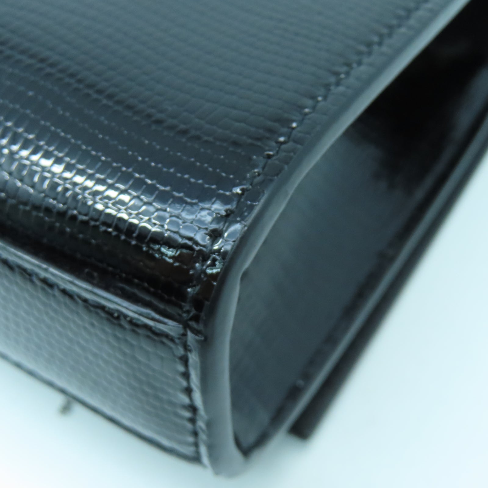 SAINT LAURENT 漆皮皮革Shoulder Bag銀扣鏈帶肩背袋黑色