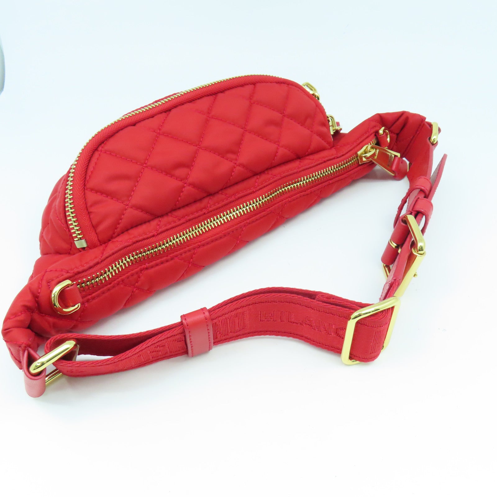 MOSCHINO 尼龍Belt Bag金扣腰包紅色