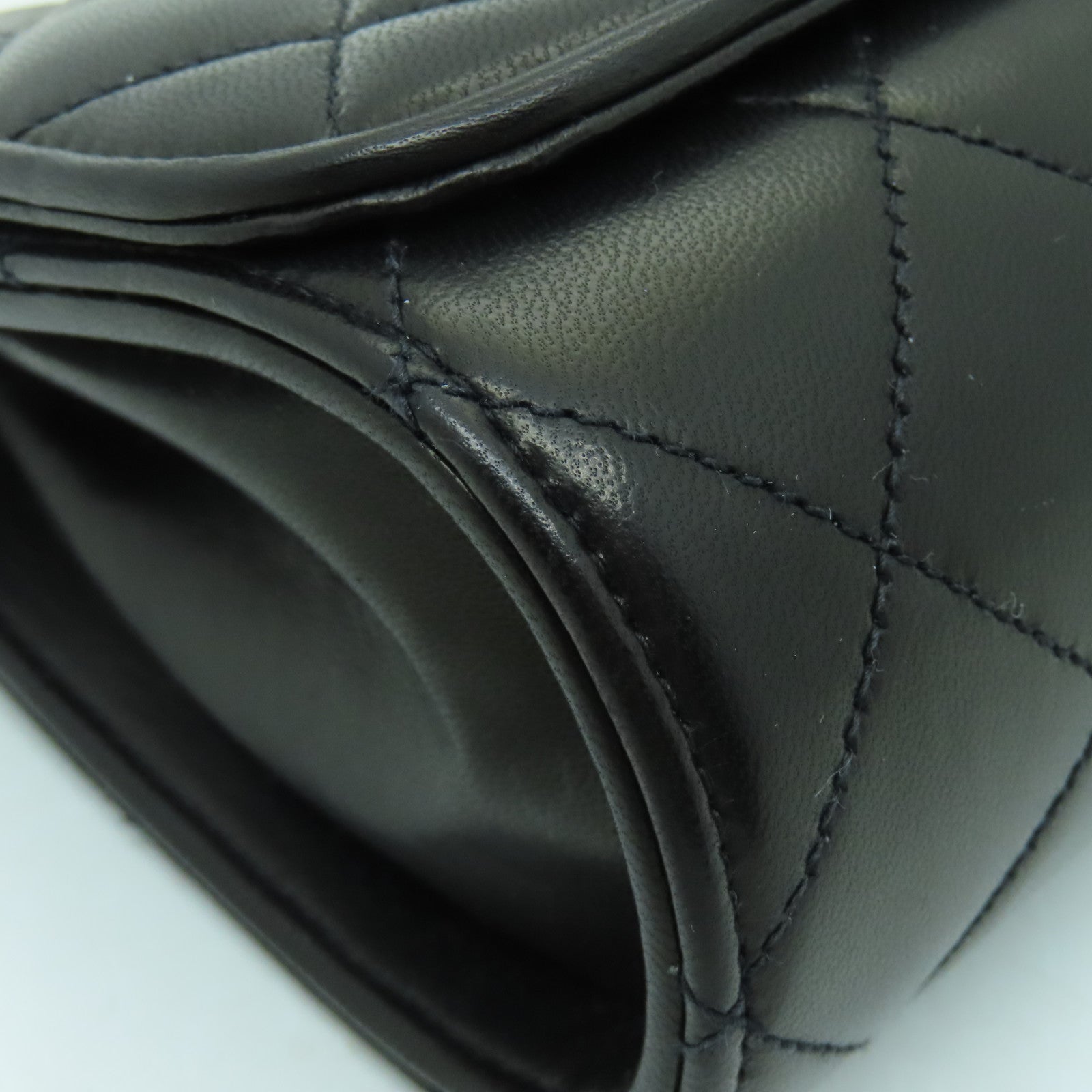 CHANEL 菱格牛皮皮革Chain Shoulder Bag金扣鏈帶肩背袋黑色