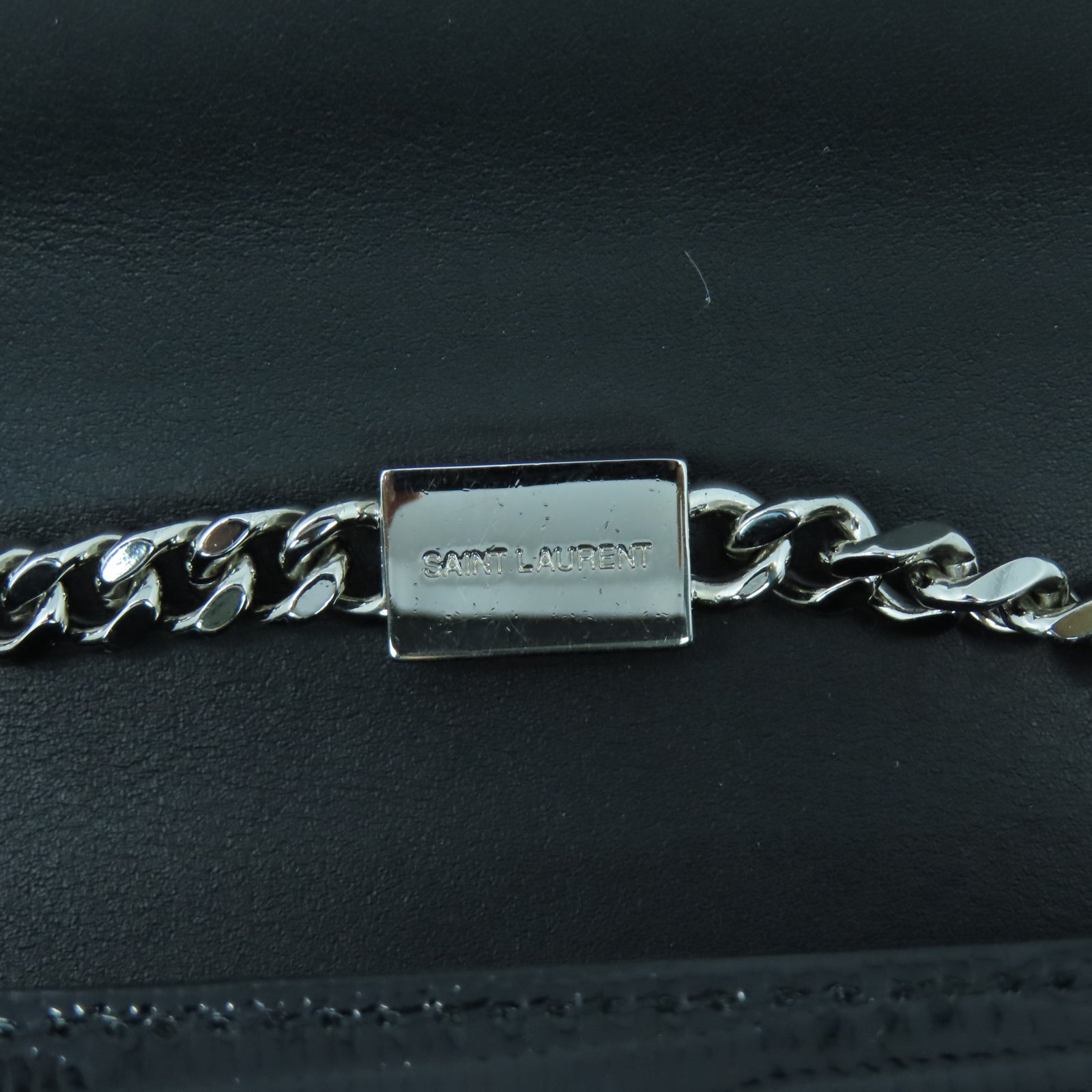 SAINT LAURENT 漆皮皮革Shoulder Bag銀扣鏈帶肩背袋黑色