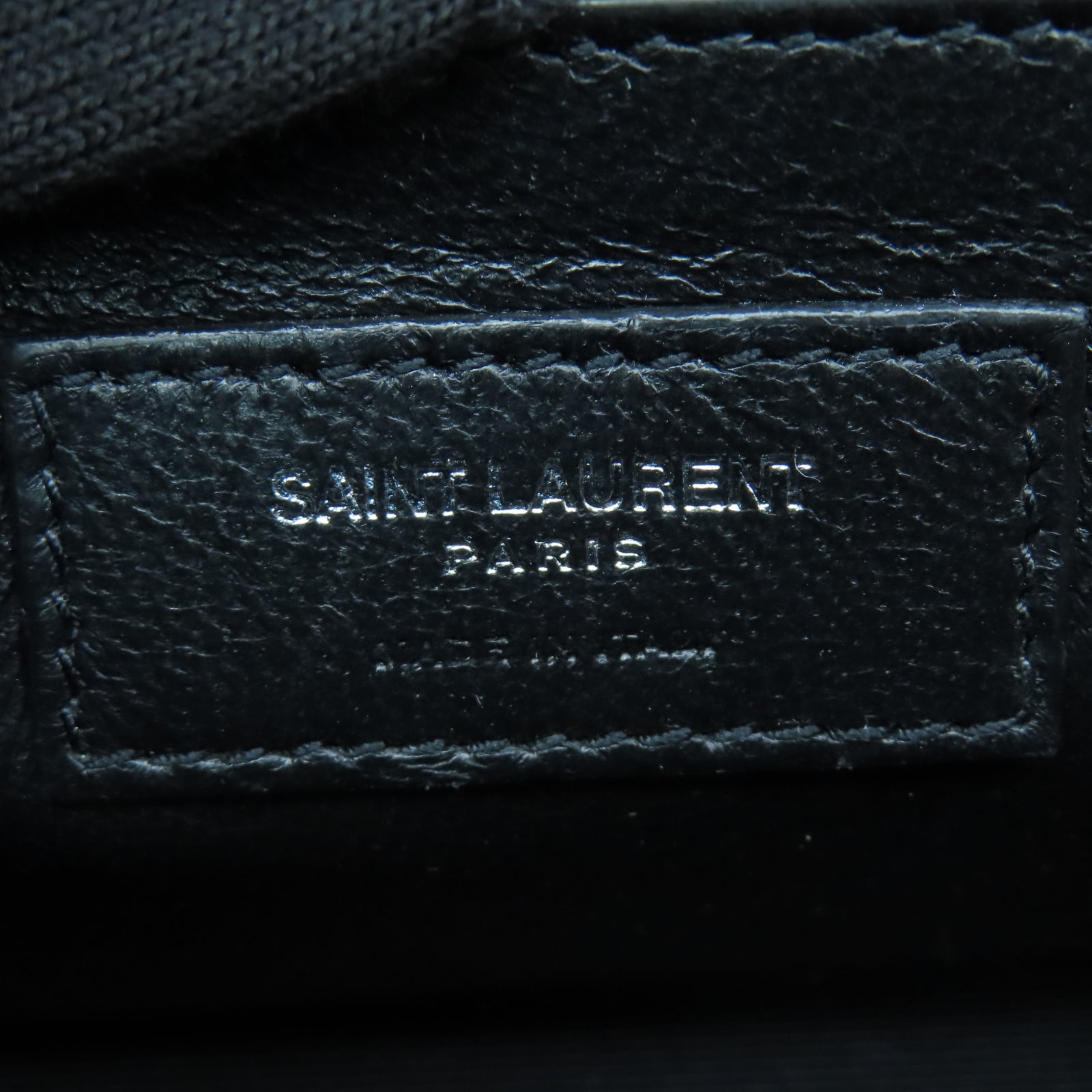 SAINT LAURENT 漆皮皮革Shoulder Bag銀扣鏈帶肩背袋黑色