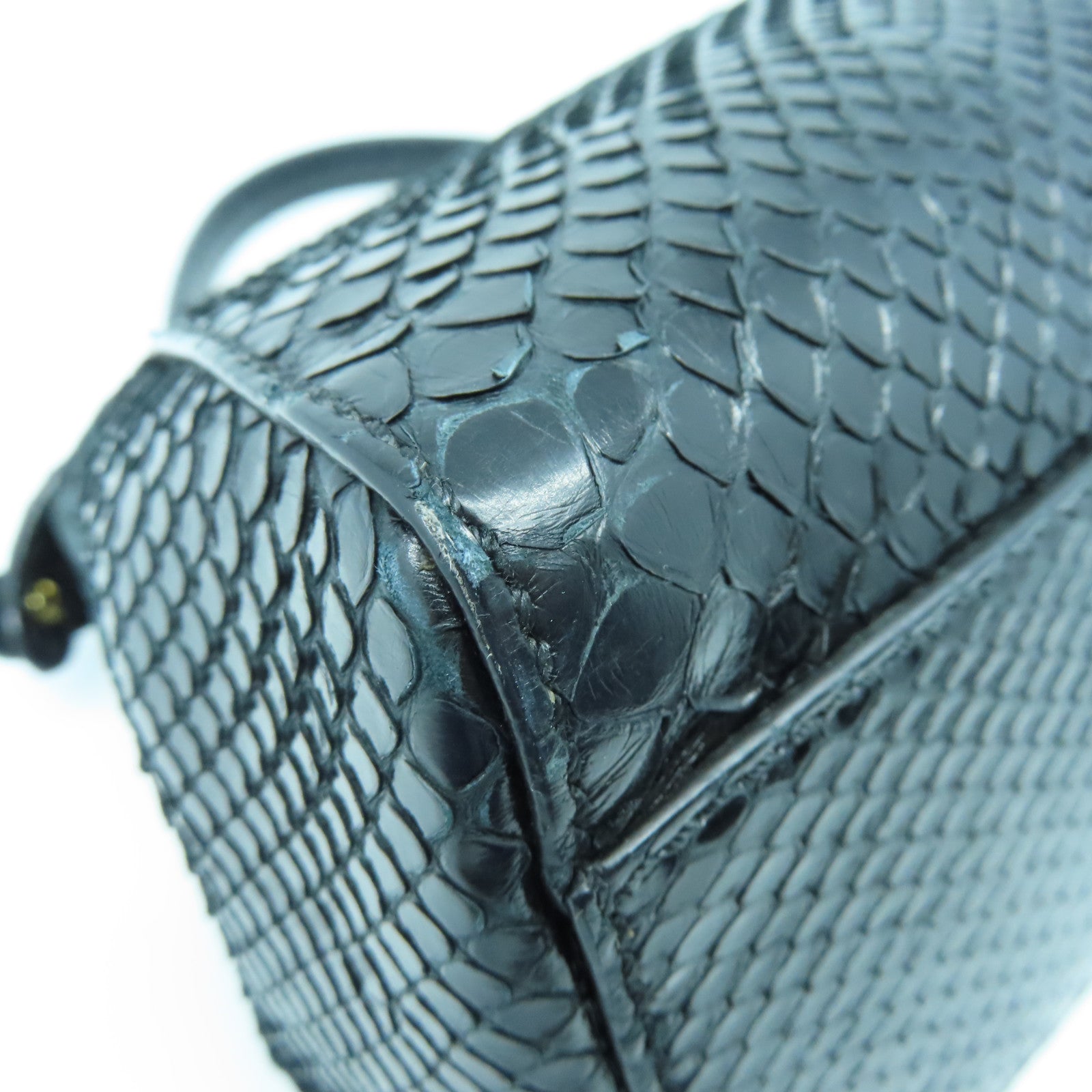 FENDI 蛇皮皮革Mini Peekapoo金扣手挽肩背兩用袋黑色