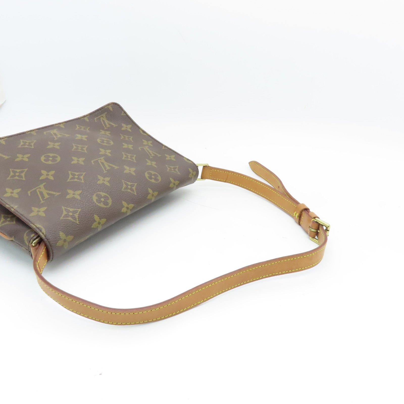 LOUIS VUITTON Monogram Musette Tango Gold Buckle Shoulder Bag Brown