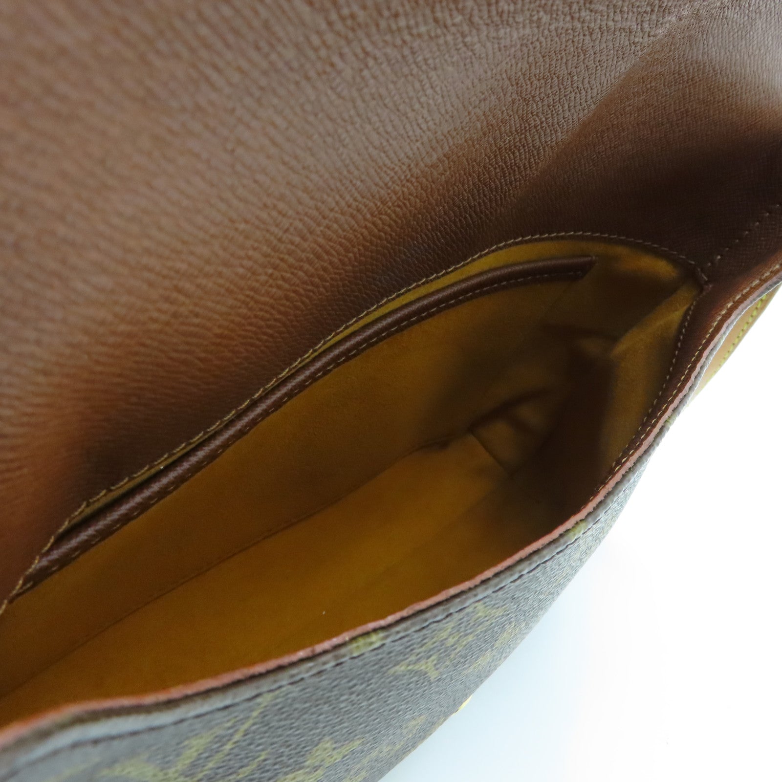 LOUIS VUITTON Monogram Musette Tango Gold Buckle Shoulder Bag Brown