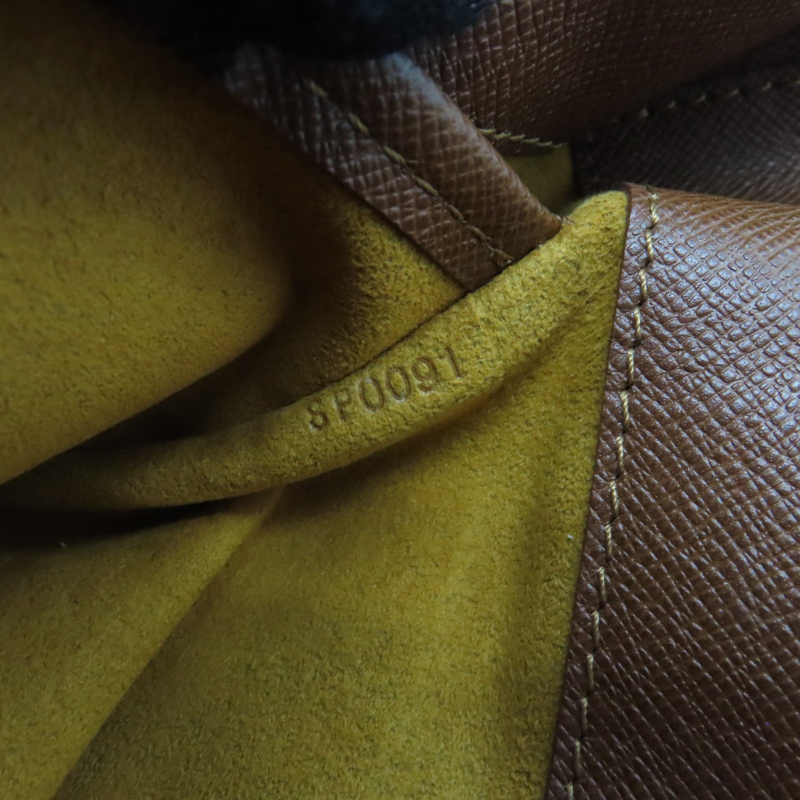 LOUIS VUITTON Monogram Musette Tango Gold Buckle Shoulder Bag Brown