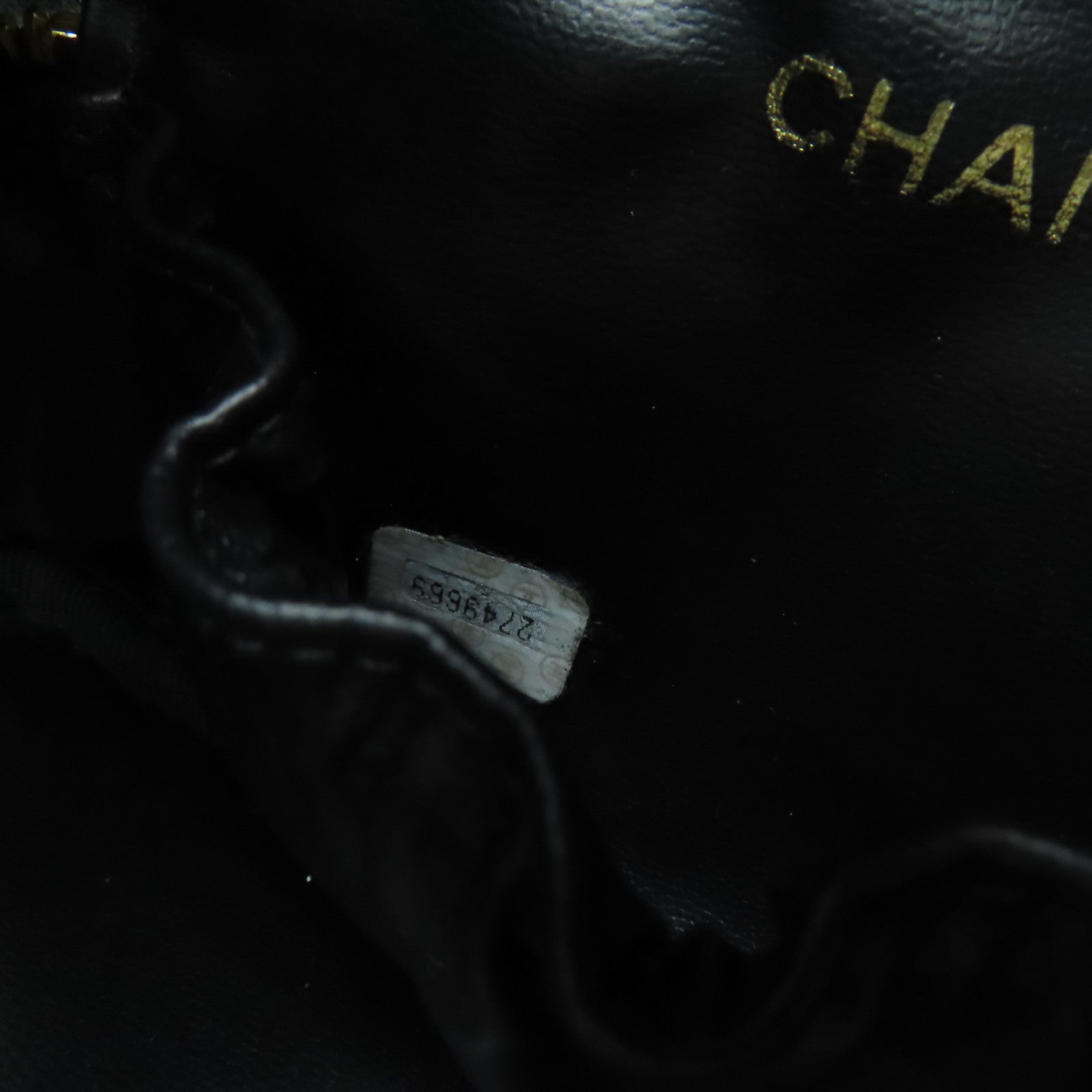 CHANEL 菱格牛皮皮革Handbag金扣手挽袋黑色