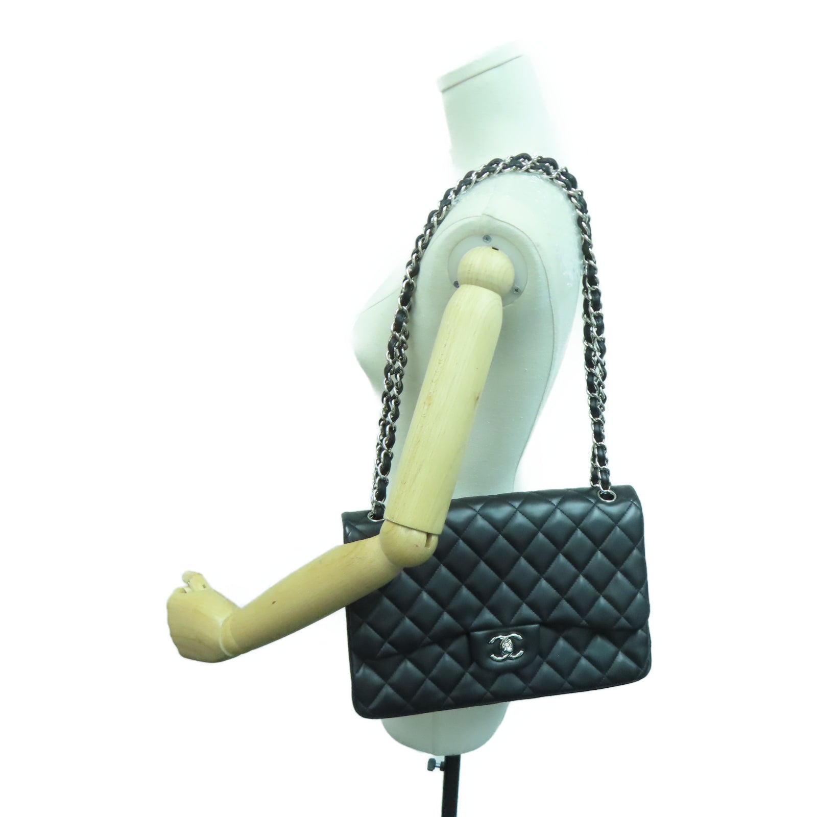 CHANEL 菱格羊皮皮革Jumbo銀扣鏈帶肩背袋黑色