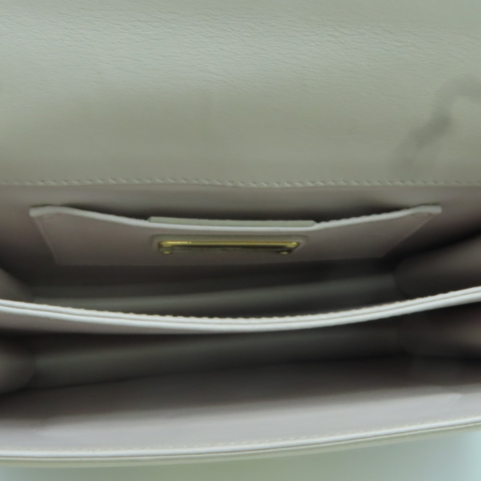 Salvatore Ferragamo 【激減優惠】牛皮皮革Chain Shoulder金扣鏈帶肩背袋粉色