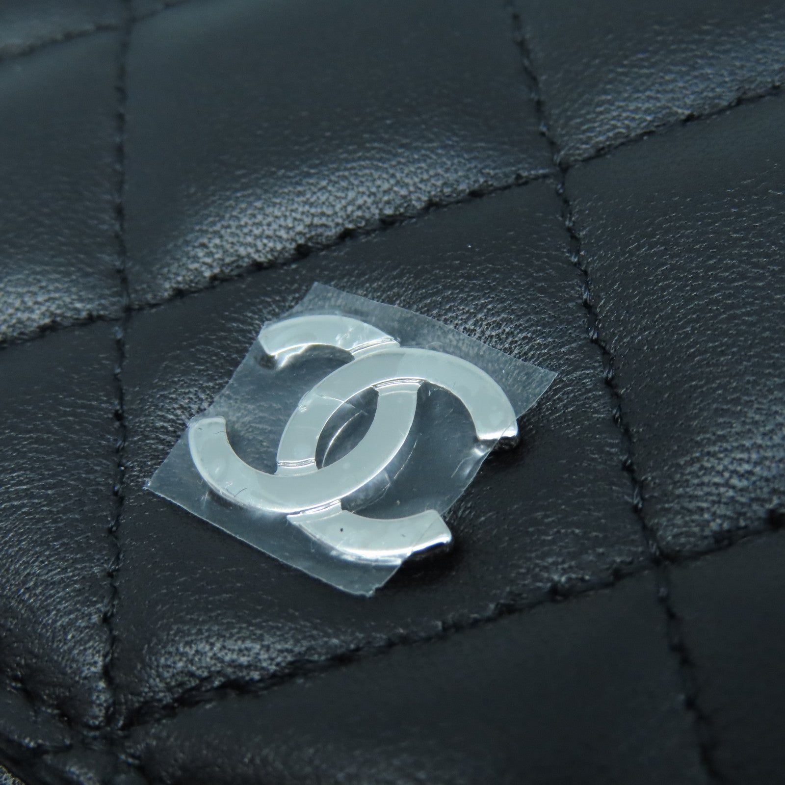 CHANEL Rhombus Sheepskin Leather Wallet On Chain Silver Buckle Wallet Shoulder Bag Black