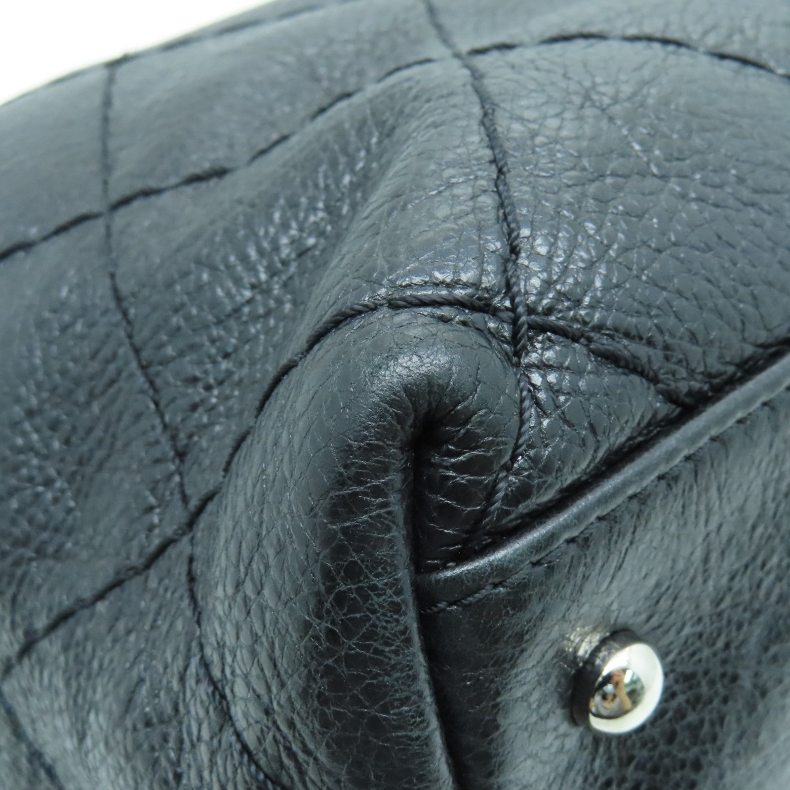 CHANEL 【激減優惠】菱格菱格Shoulder Bag銀扣肩背袋黑色