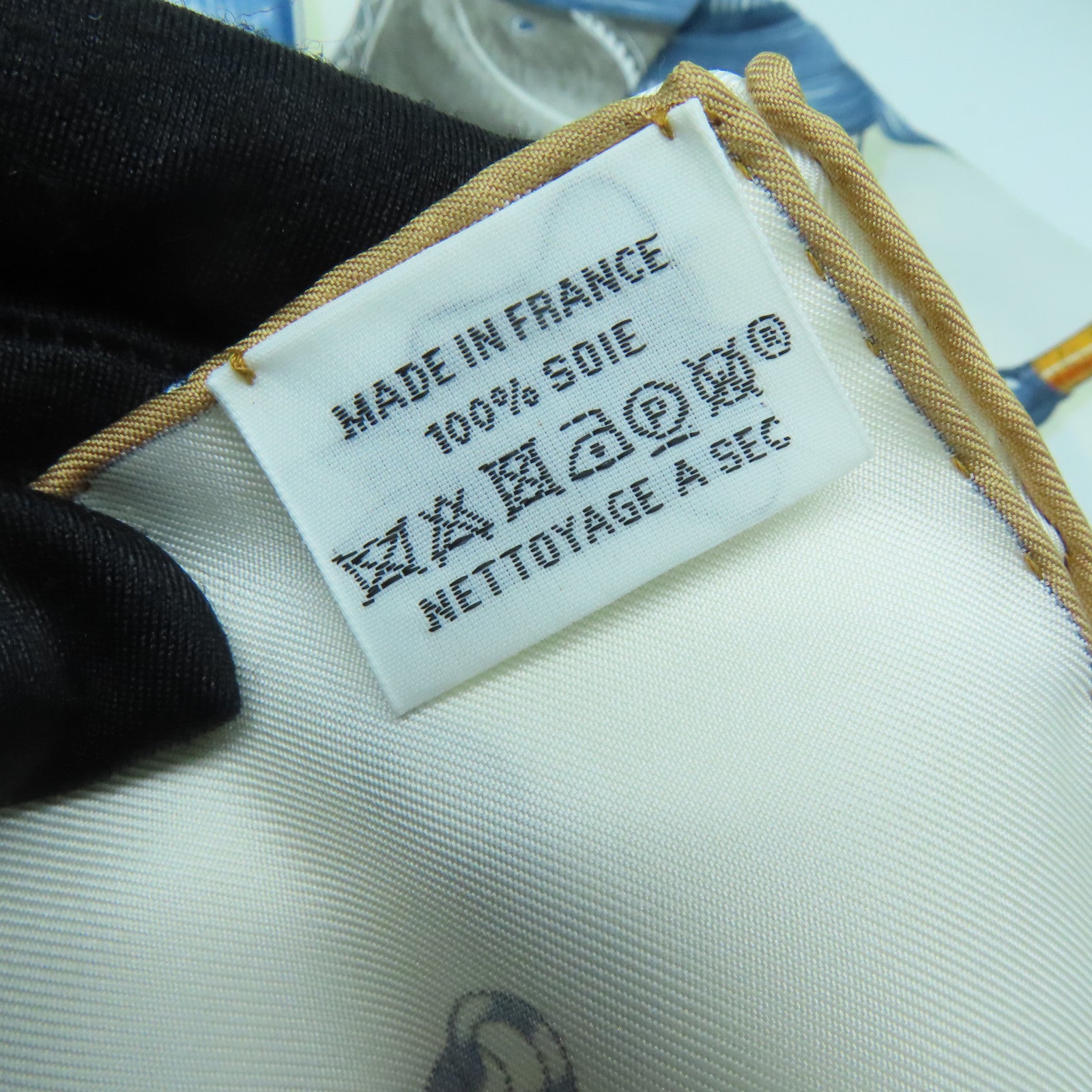 HERMES 丝质Scarf 90丝巾白色/蓝色/灰色