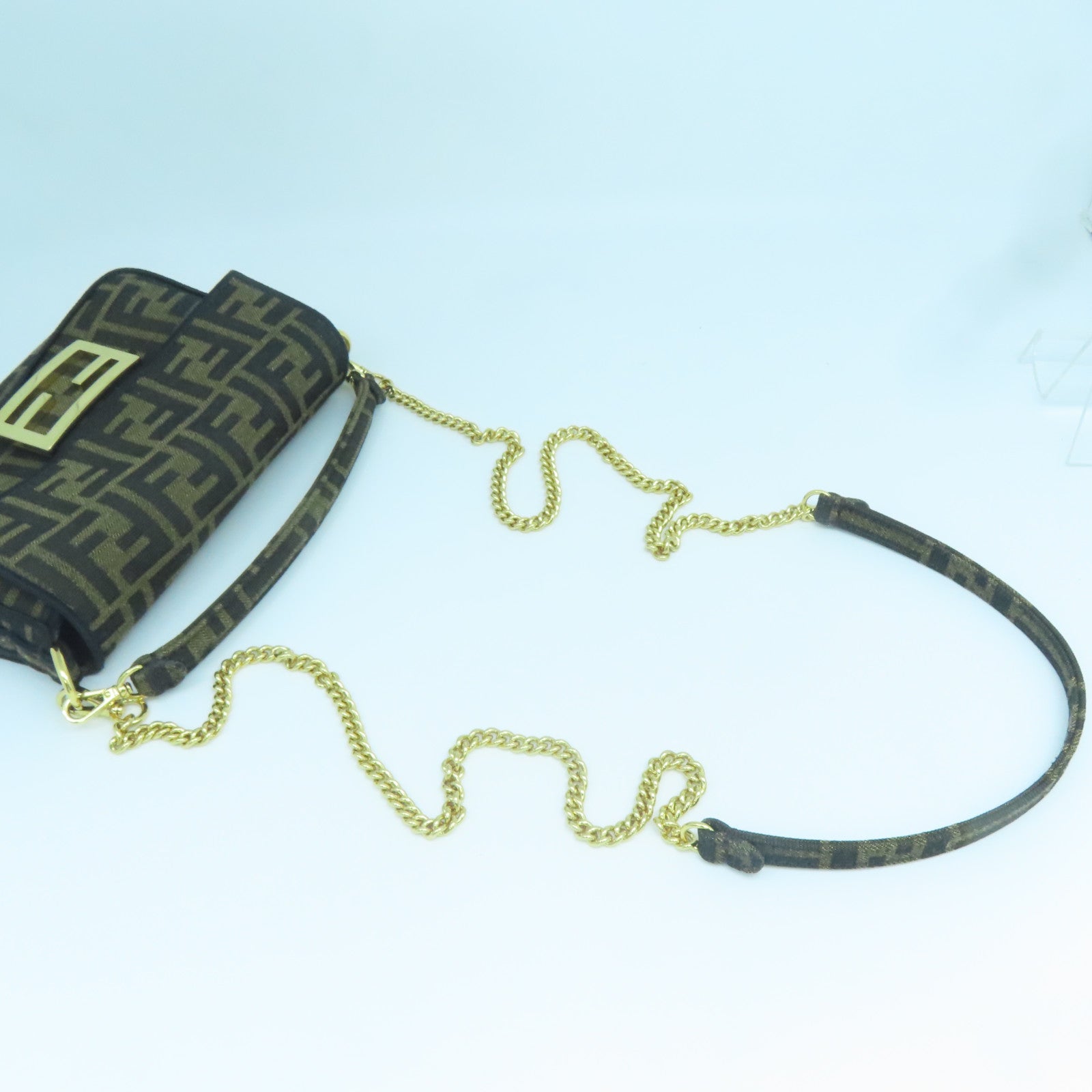FENDI 帆布Chain Shoulder金扣鏈帶肩背袋棕色