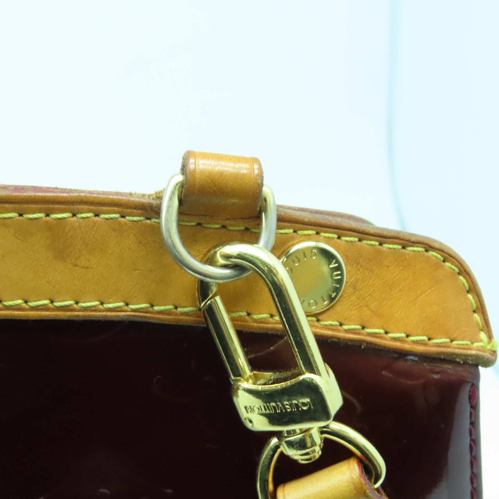 LOUIS VUITTON Monogram Vernis Brera MM金扣手挽肩背兩用袋酒紅色