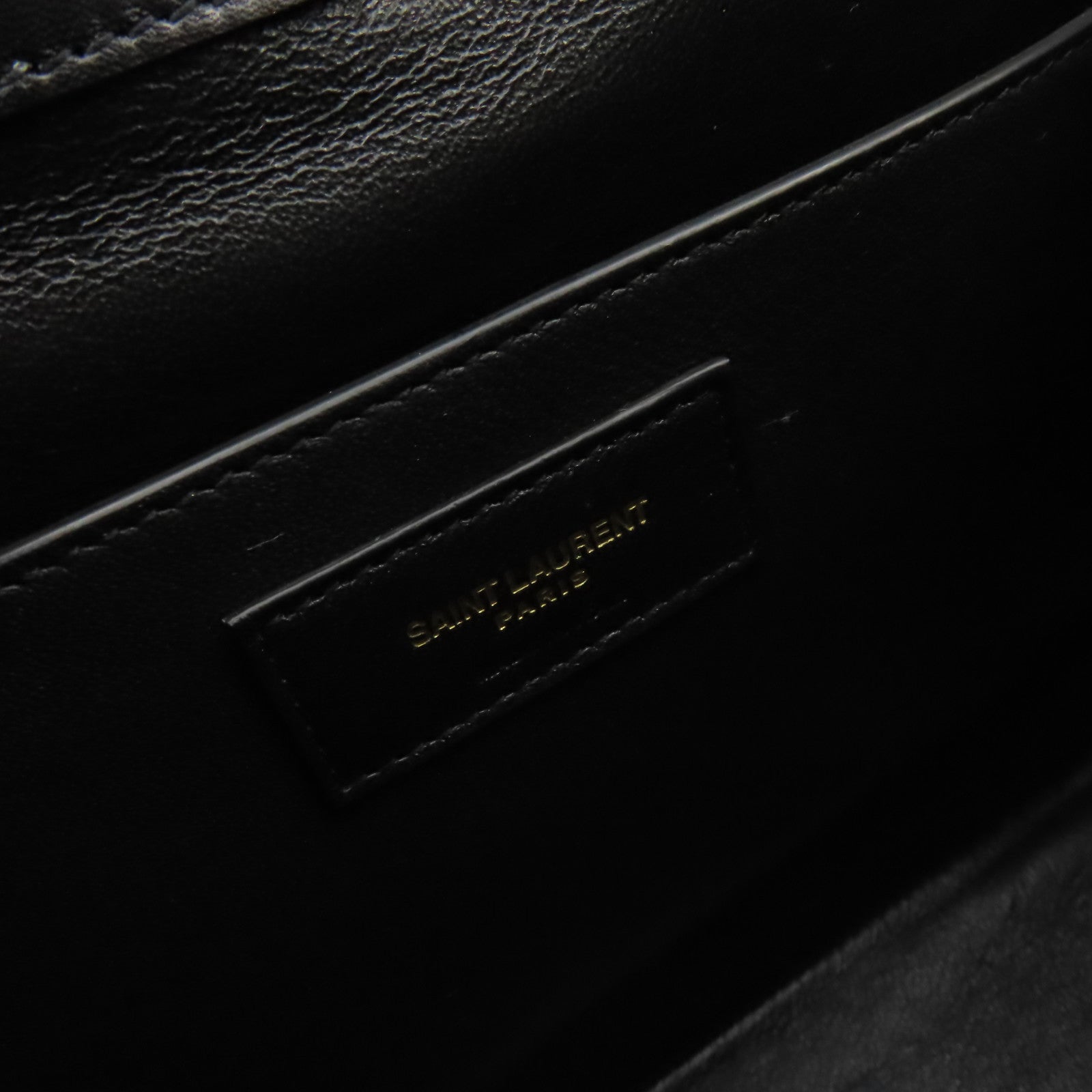 SAINT LAURENT 漆皮皮革Vicky Large Shoulder Bag金扣肩背袋黑色