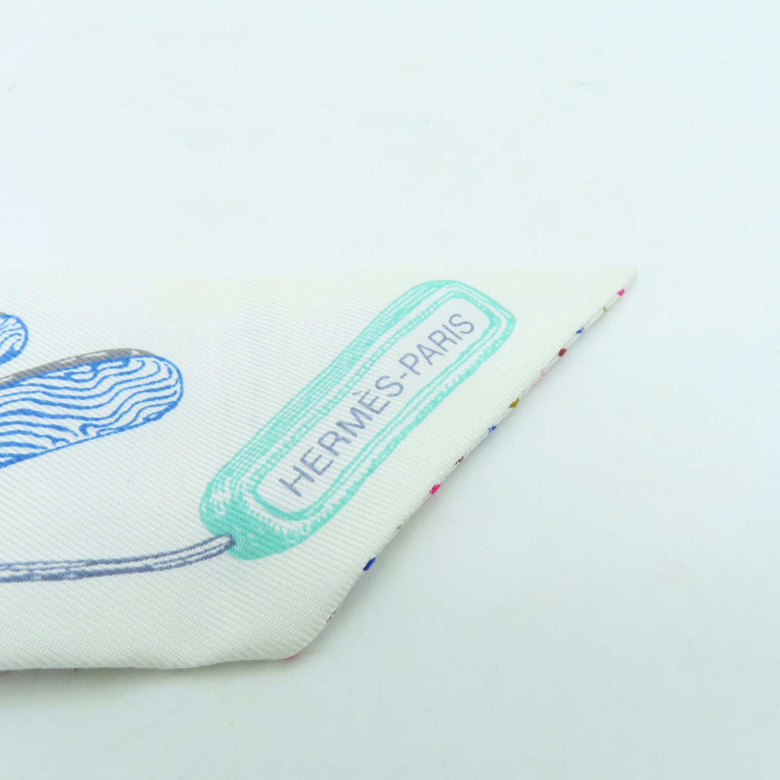 HERMES 【激減優惠】絲質Twilly絲巾白色/彩色