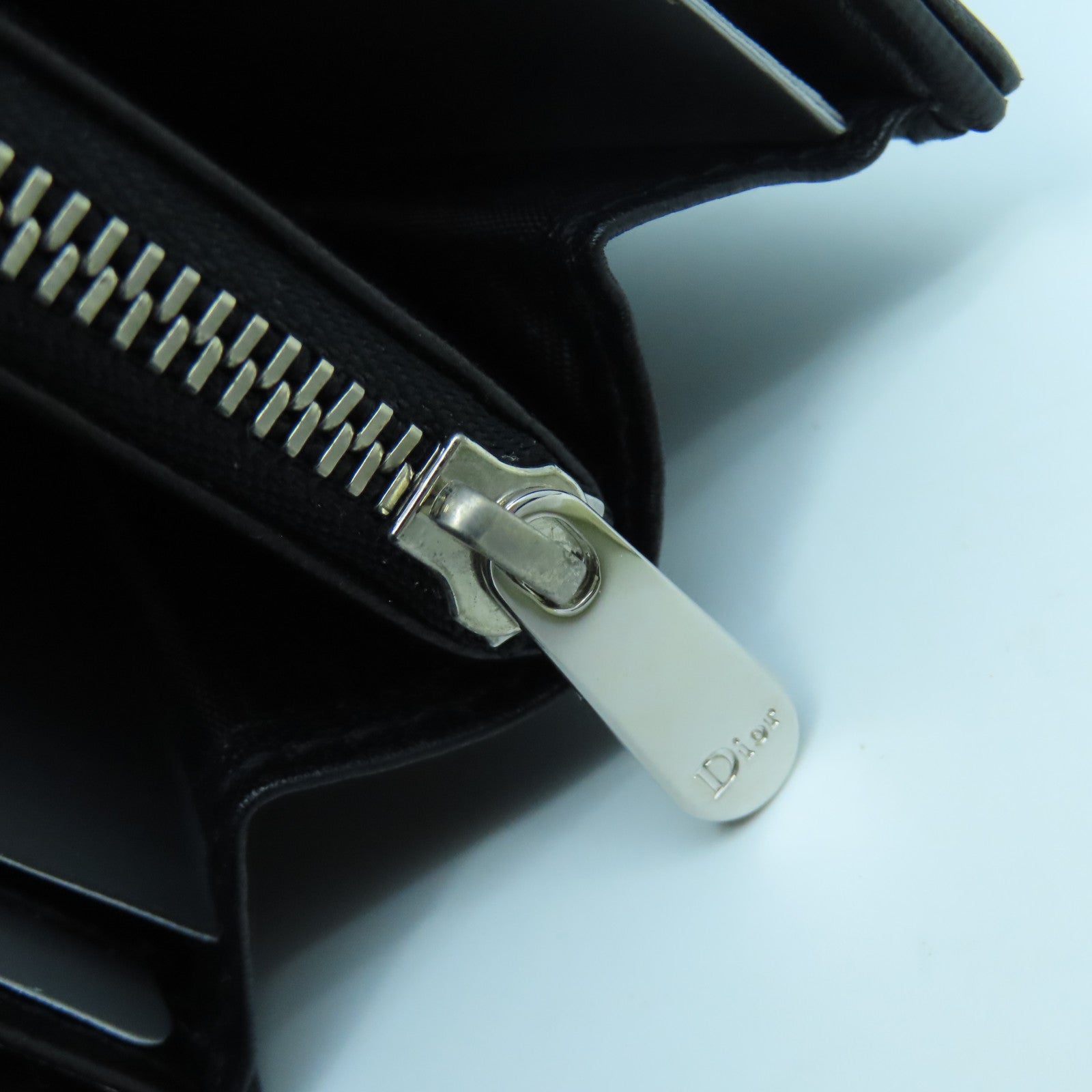 Dior Sheepskin Leather Wallet With Chain Silver Buckle Chain Shoulder Bag Black