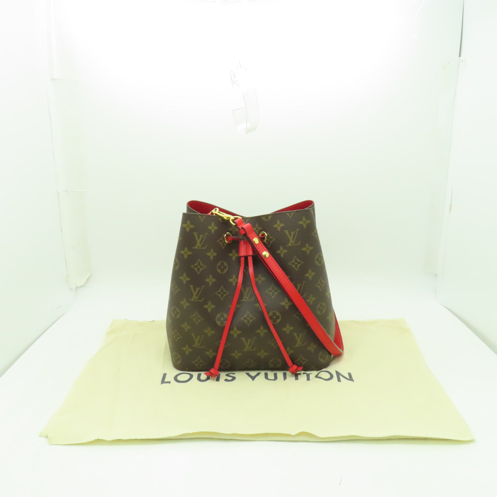 LOUIS VUITTON Monogram NeoNoe MM金扣肩背袋棕色