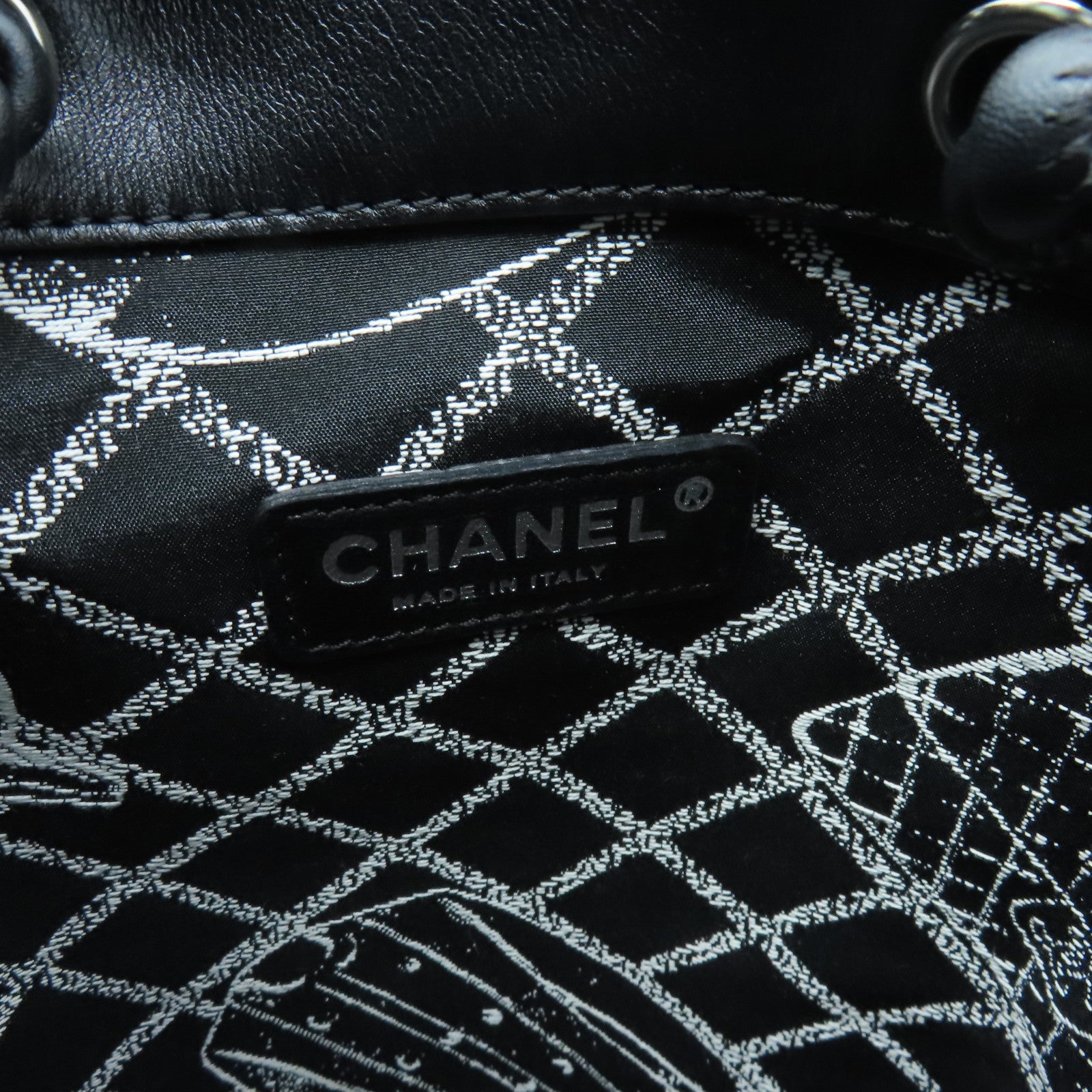 CHANEL 牛皮皮革Tote Bag銀扣手挽袋黑色