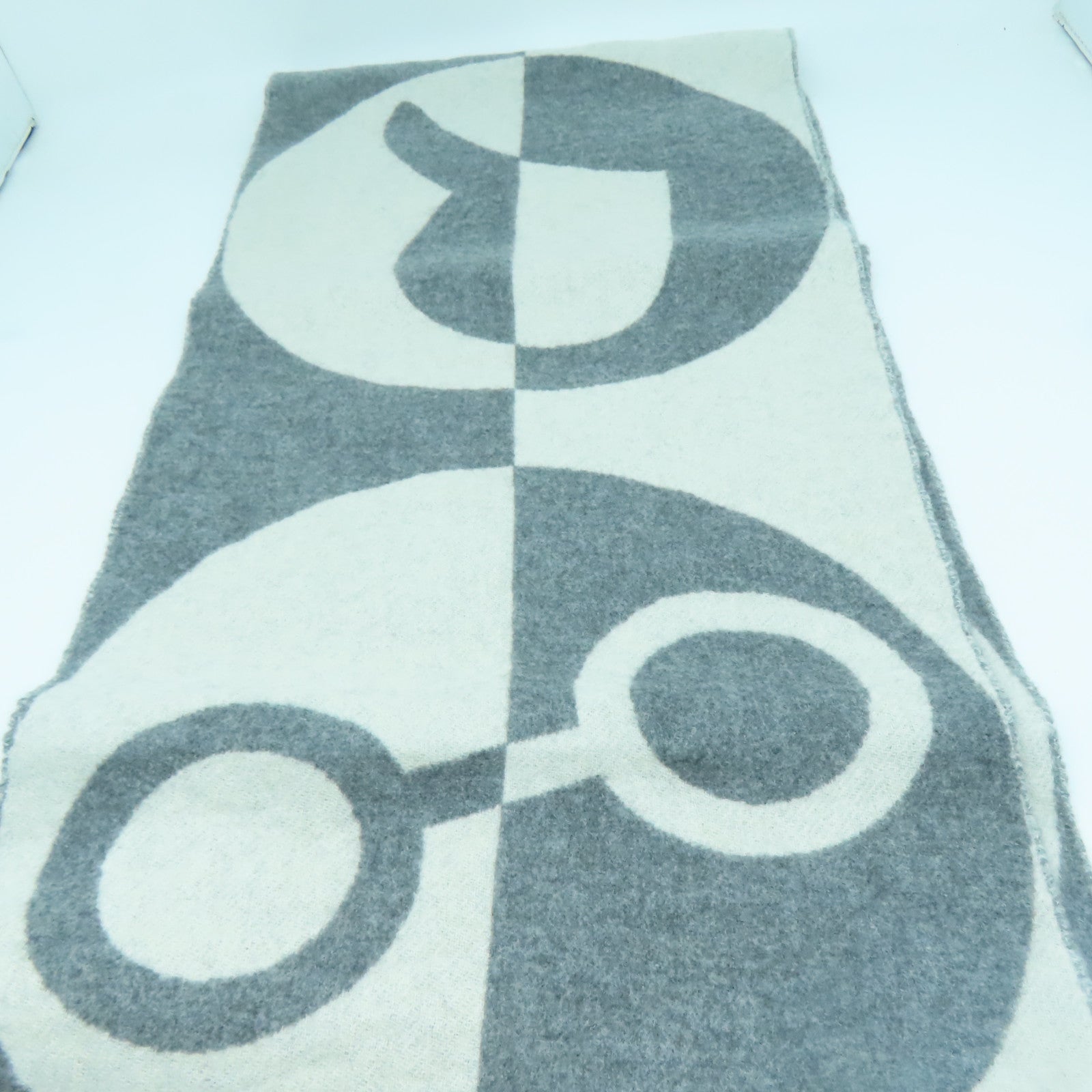 HERMES Cashmere Muffler颈巾灰色/白色