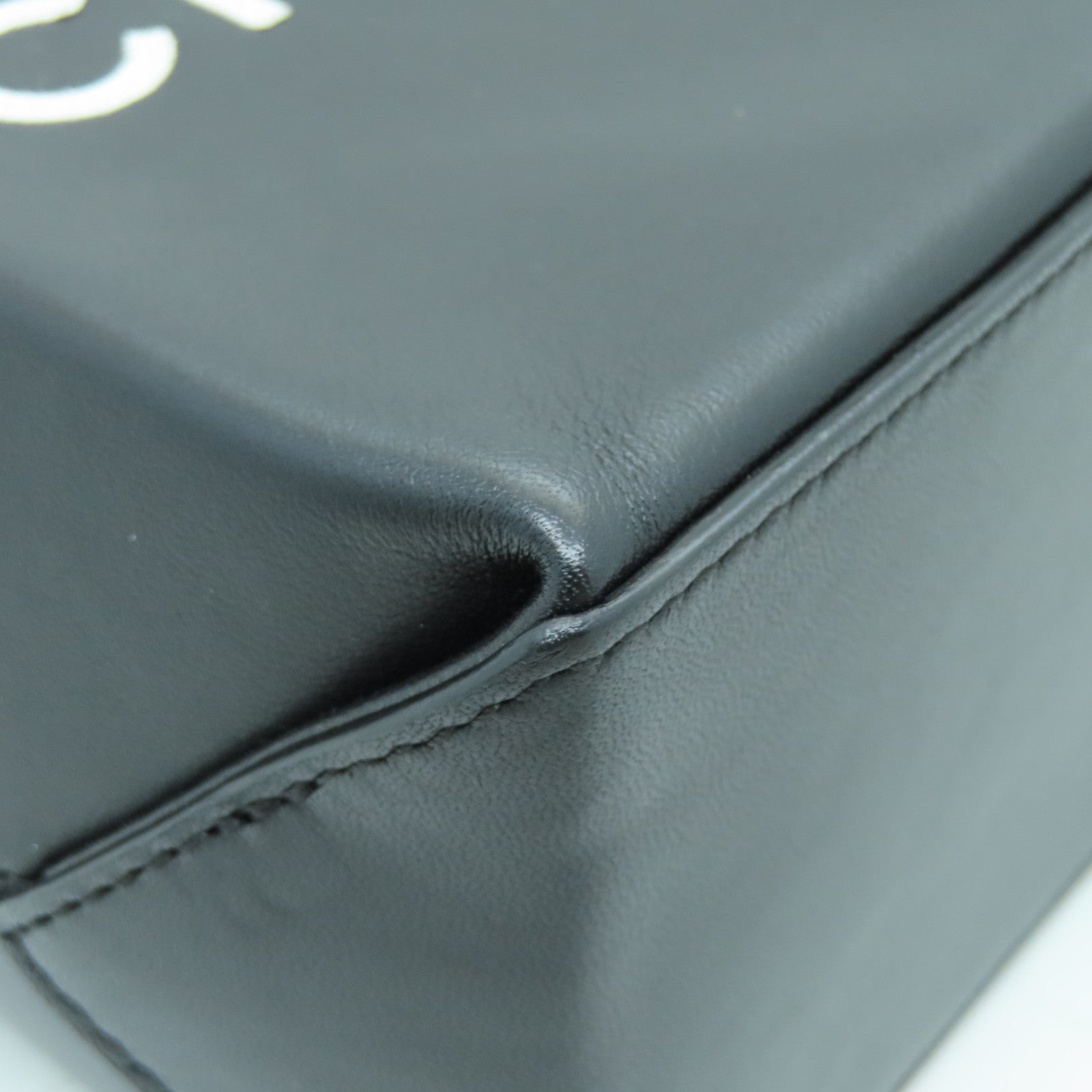 CHANEL 牛皮皮革Tote Bag銀扣手挽袋黑色