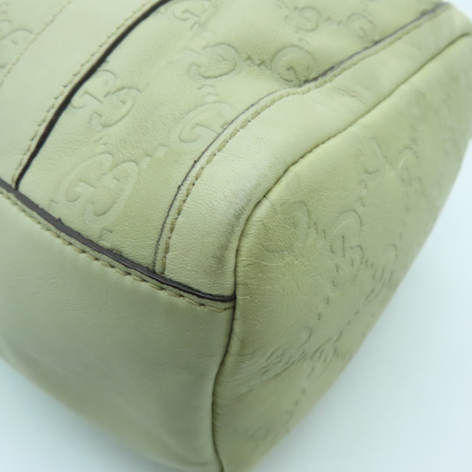 GUCCI cowhide leather Handbag gold buckle handle bag beige