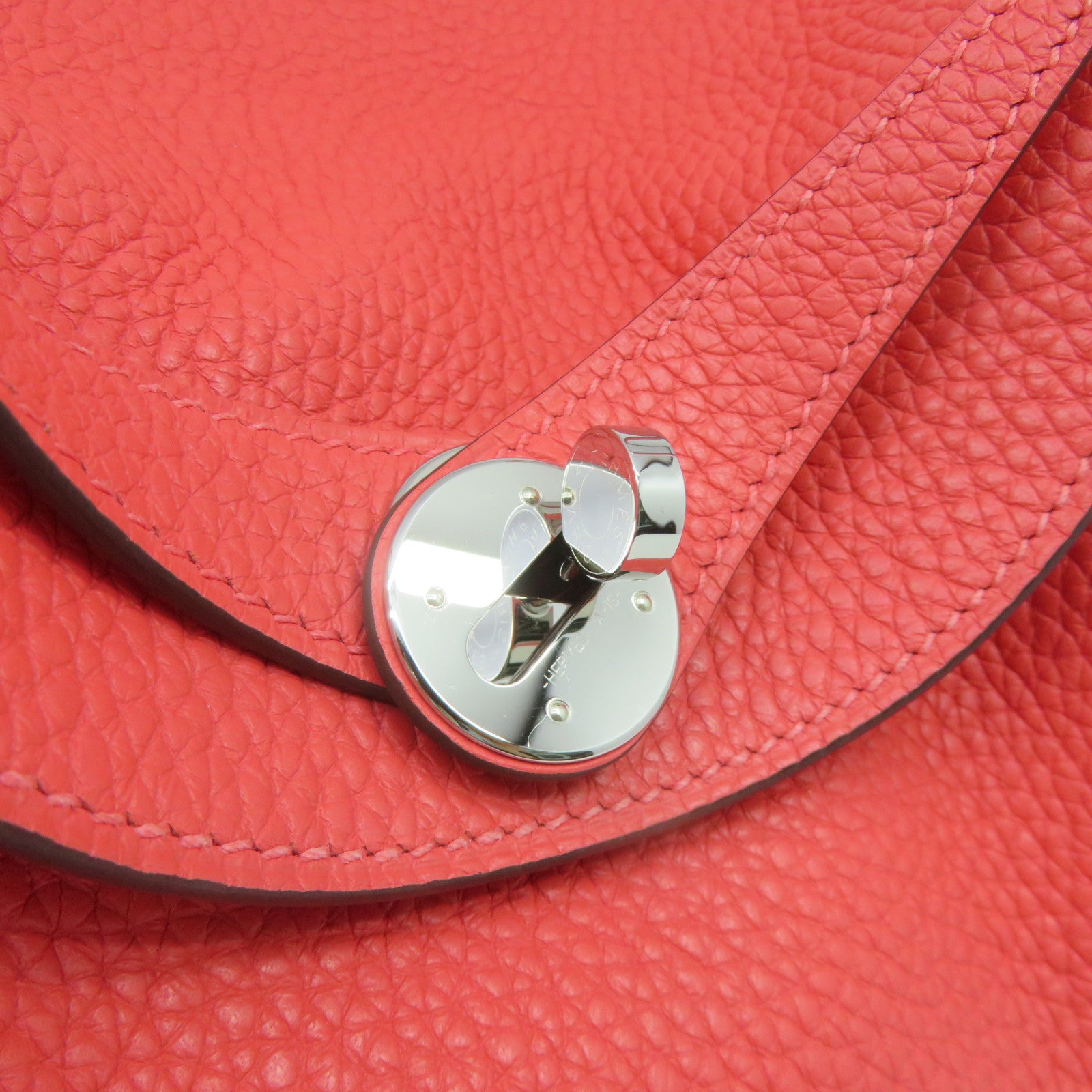 HERMES [Sharp Discount] Clemence Leather Lindy 26 Silver Buckle Hand Bag Pink