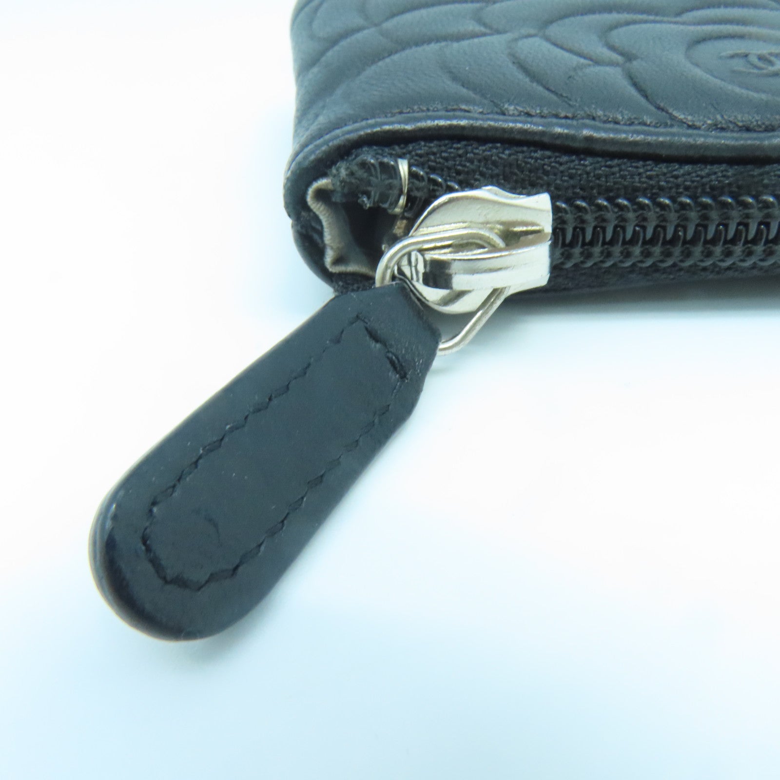 CHANEL 羊皮皮革Coin Case銀扣零錢包黑色