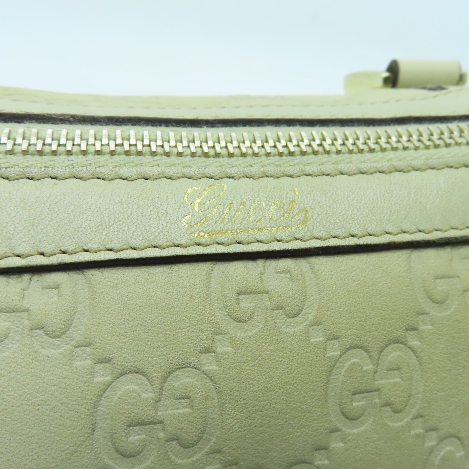 GUCCI cowhide leather Handbag gold buckle handle bag beige