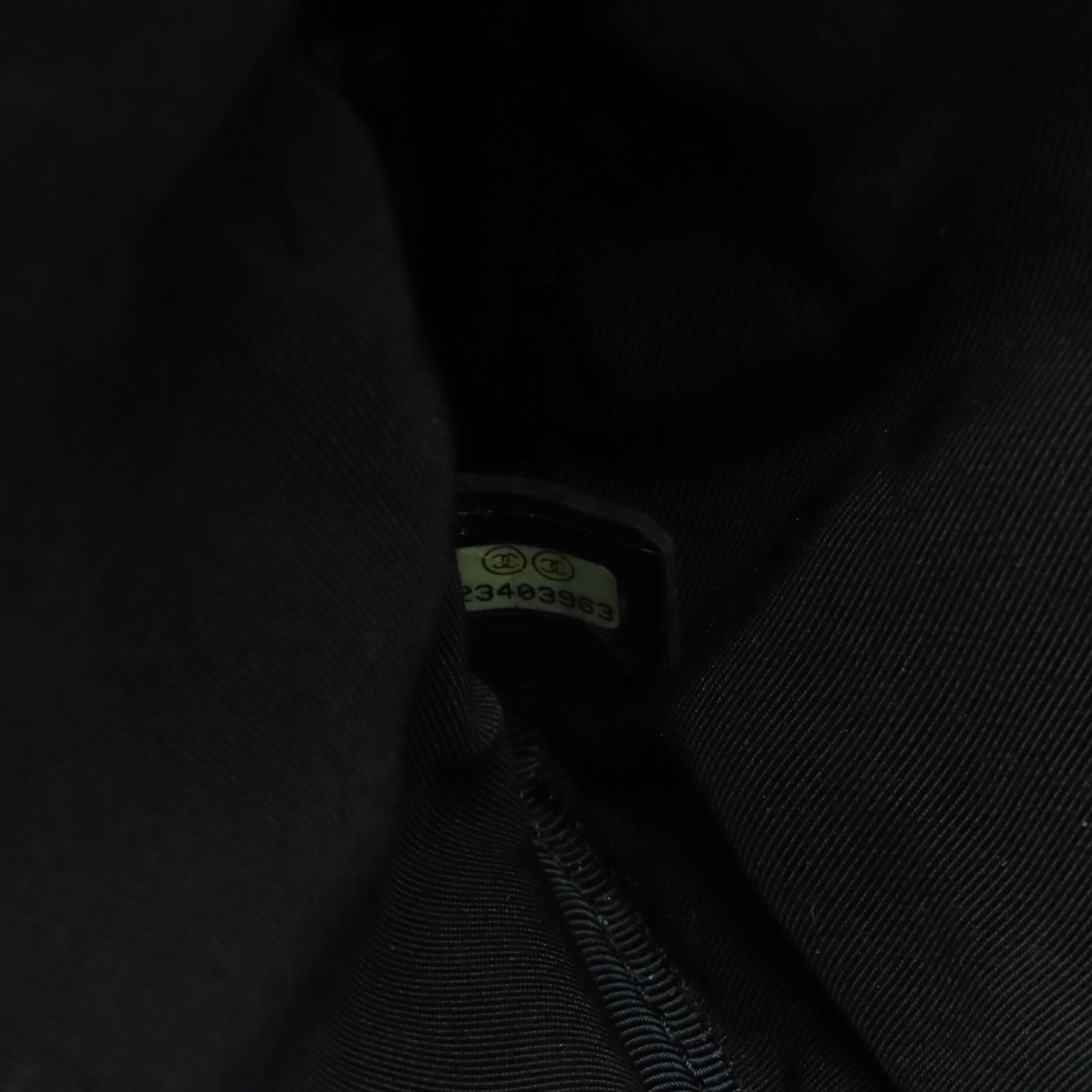 CHANEL 菱格牛皮皮革Chain Shoulder銀扣鏈帶肩背袋深藍色