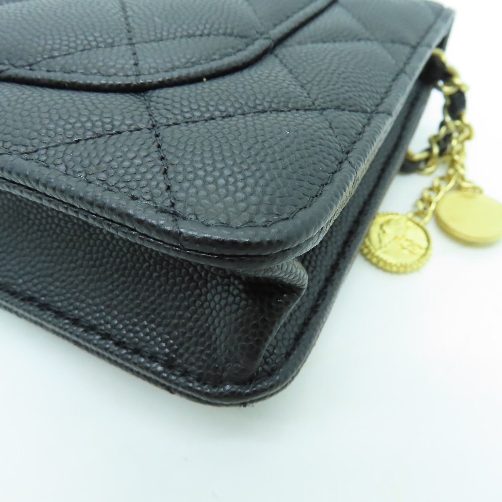 CHANEL 菱格Caviar皮革Chain Shoulder金扣鏈帶肩背袋黑色