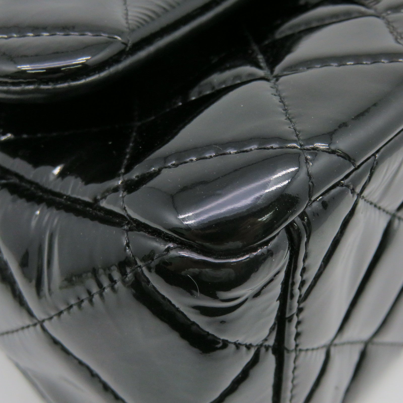 CHANEL 【激减优惠】菱格漆皮皮革Maxi Classic Flap Bag银扣链带肩背袋黑色