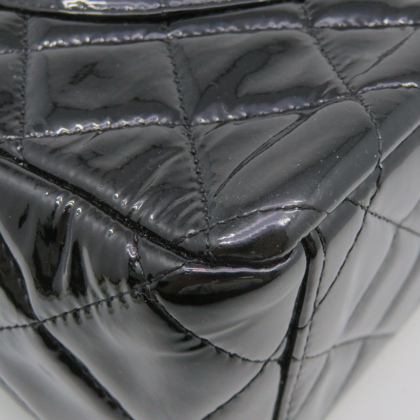 CHANEL 【激减优惠】菱格漆皮皮革Maxi Classic Flap Bag银扣链带肩背袋黑色