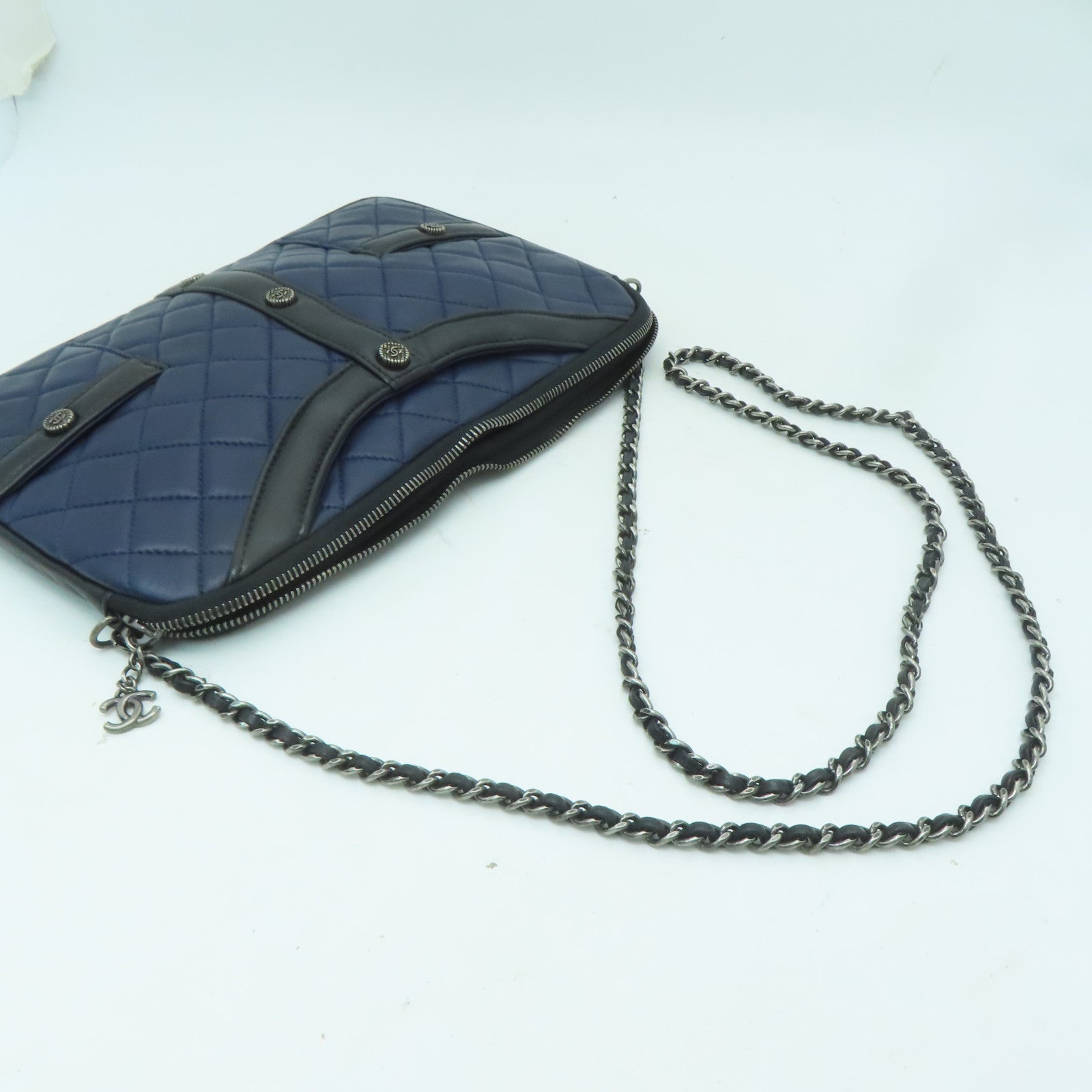CHANEL 菱格牛皮皮革Chain Shoulder銀扣鏈帶肩背袋深藍色