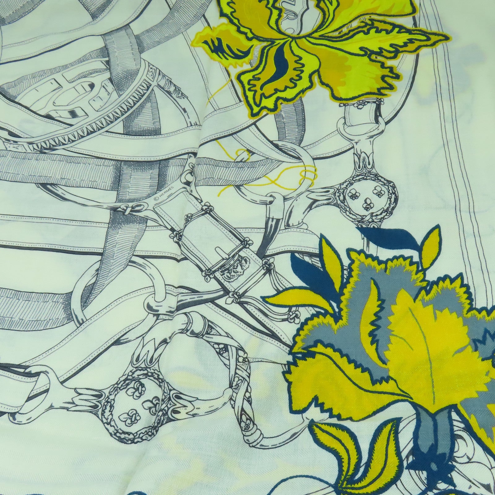 HERMES 羊絨/絲質Scarf 140X140圍巾米色/藍色/黃色