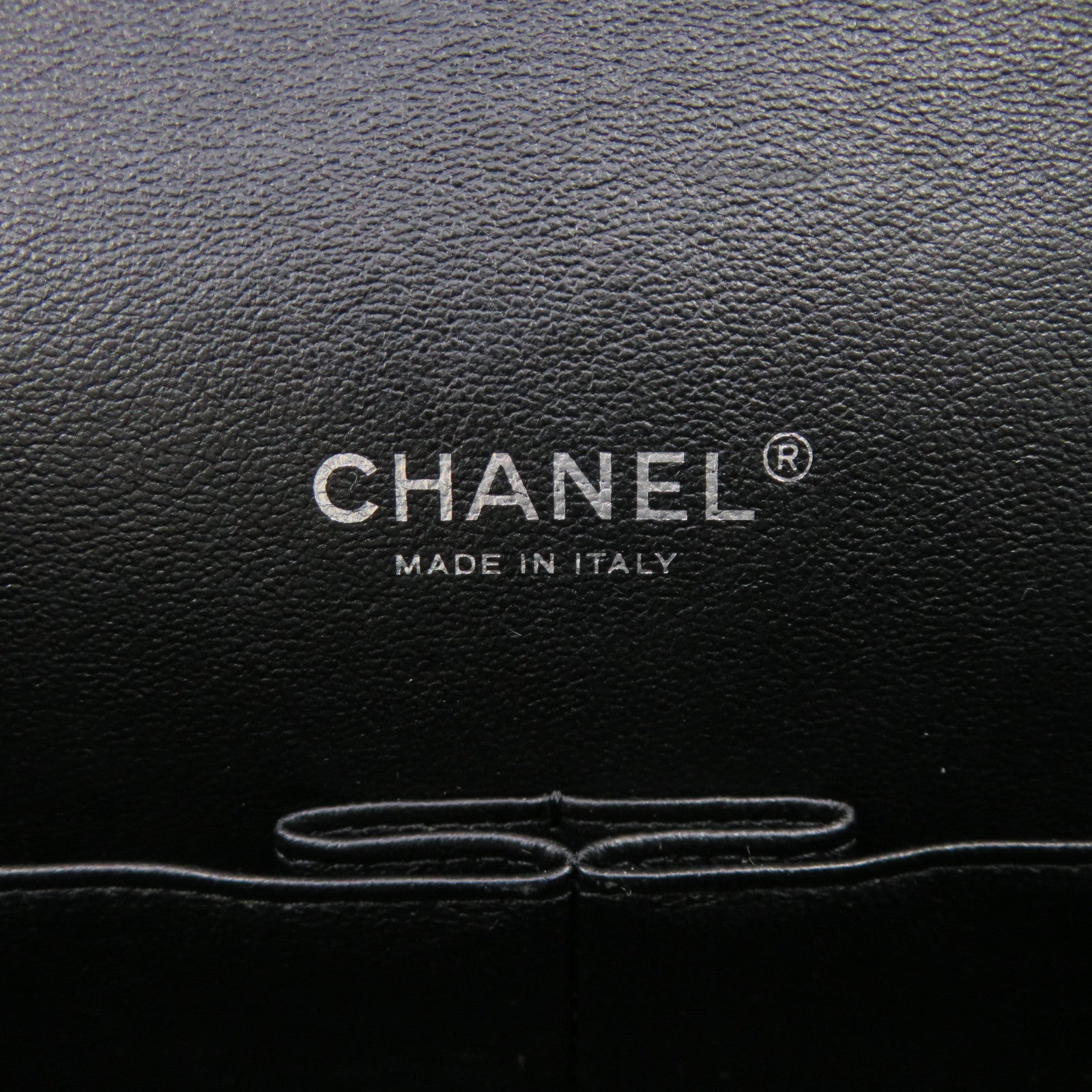 CHANEL 【激减优惠】菱格漆皮皮革Maxi Classic Flap Bag银扣链带肩背袋黑色
