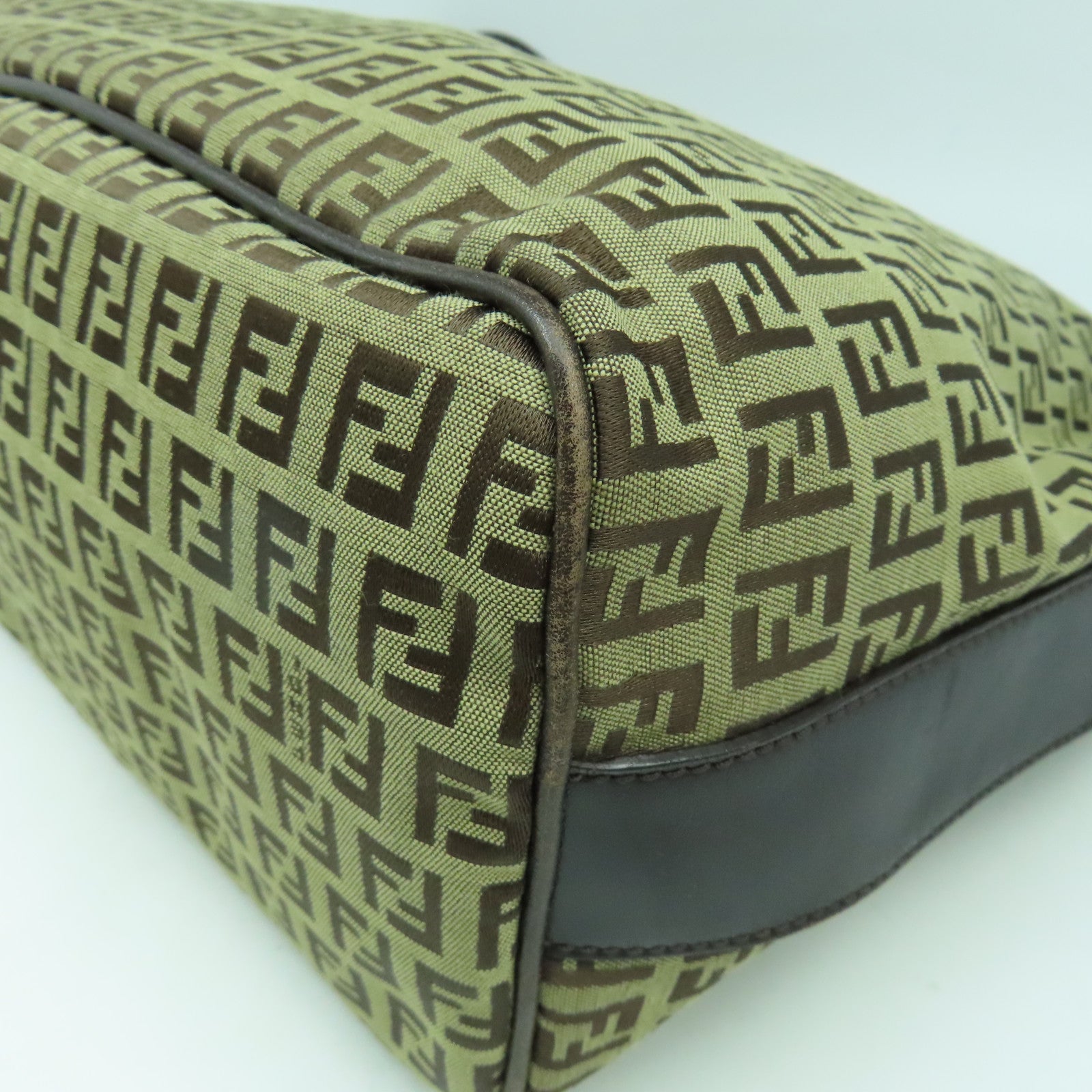 FENDI 帆布Shoulder Bag銀扣肩背袋啡色