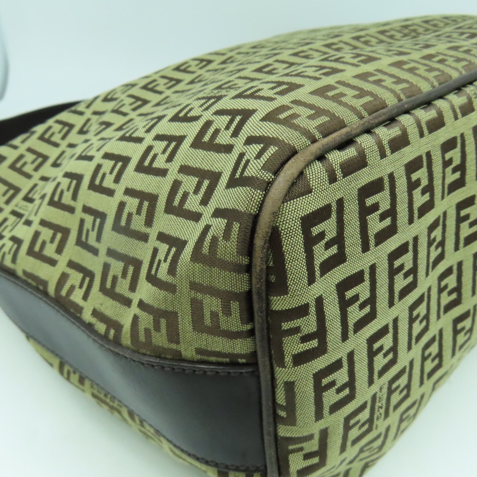 FENDI 帆布Shoulder Bag銀扣肩背袋啡色