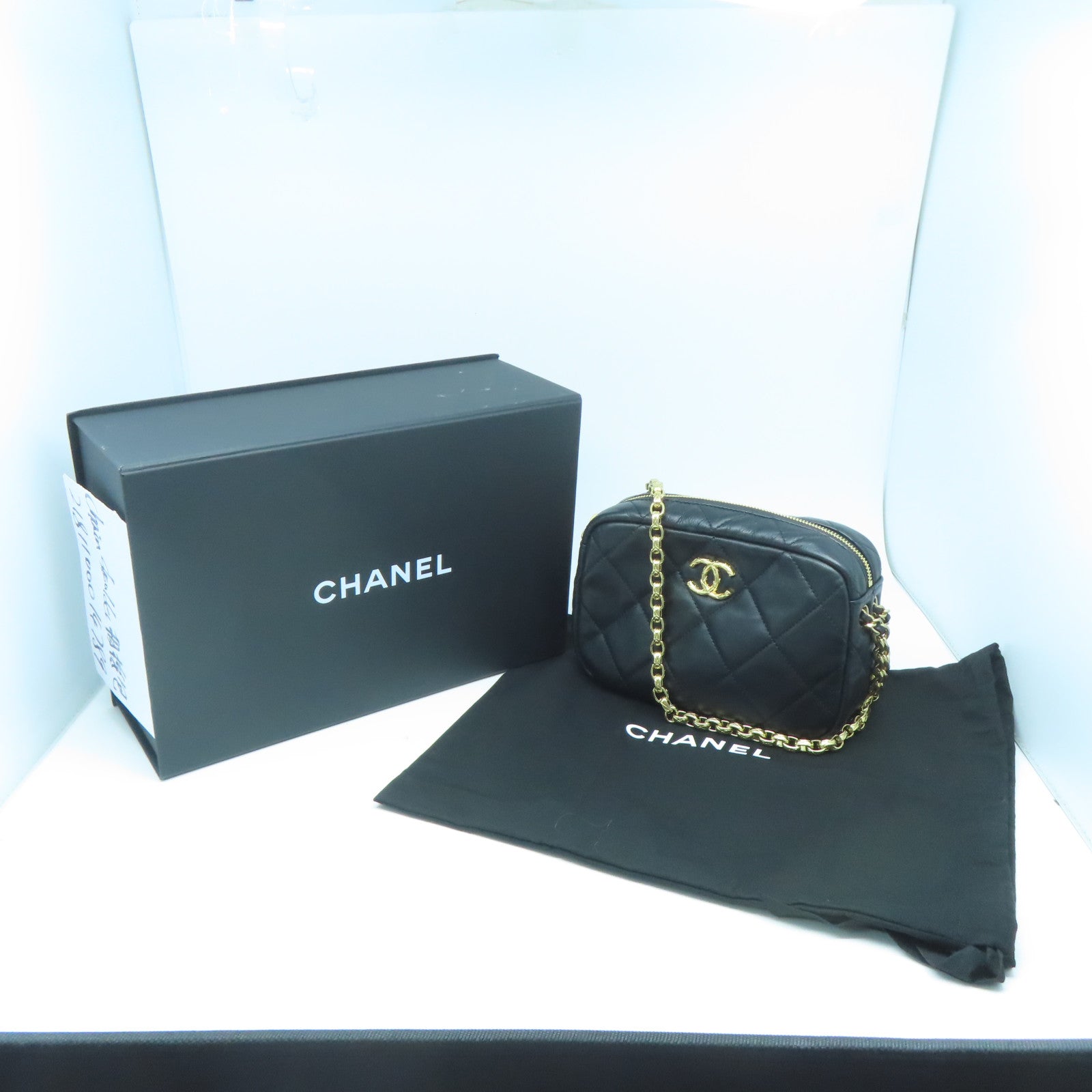 CHANEL 菱格羊皮皮革Chain Shoulder金扣鏈帶肩背袋黑色